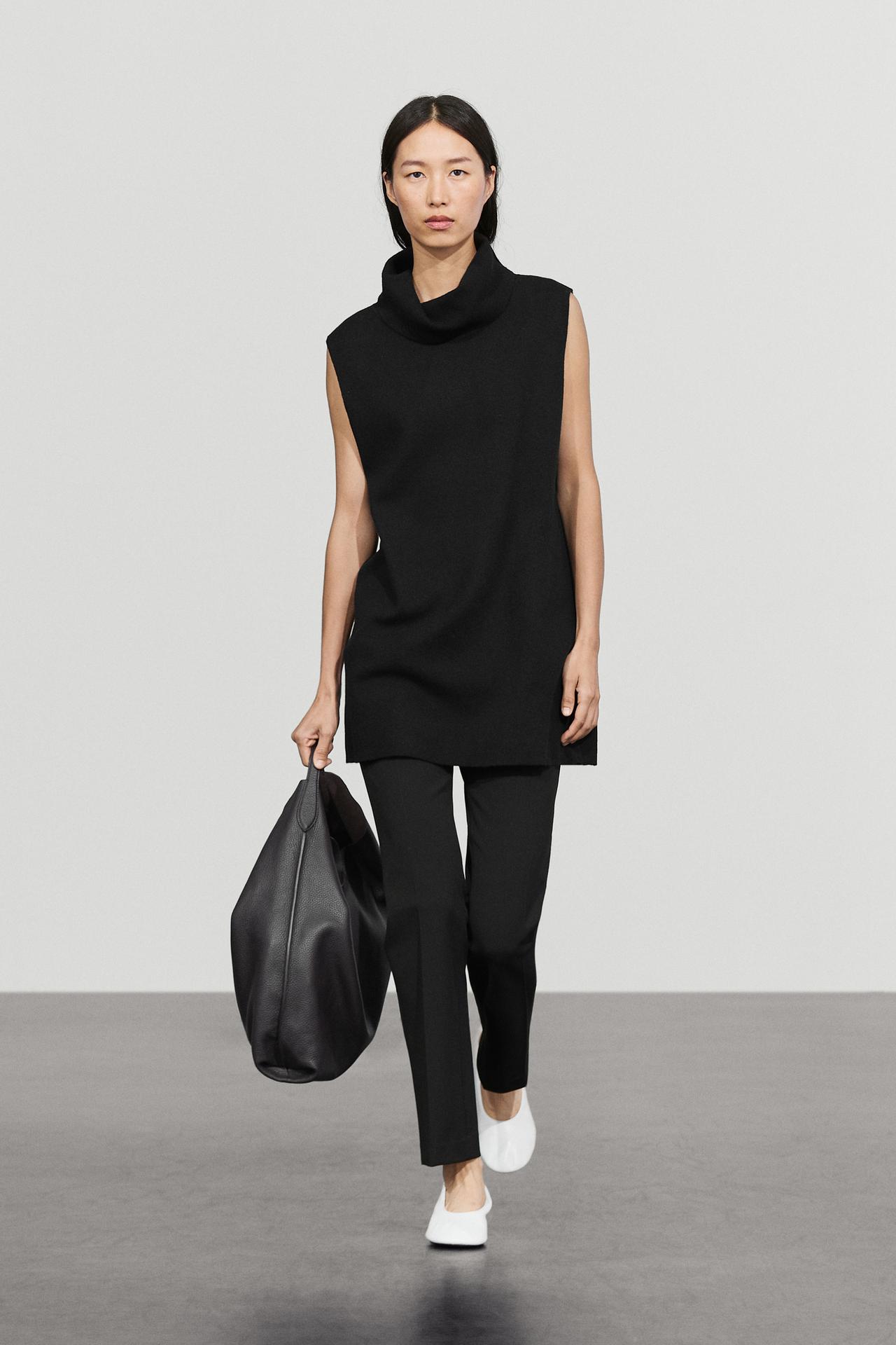 Wool-blend knit short dress — BLACK