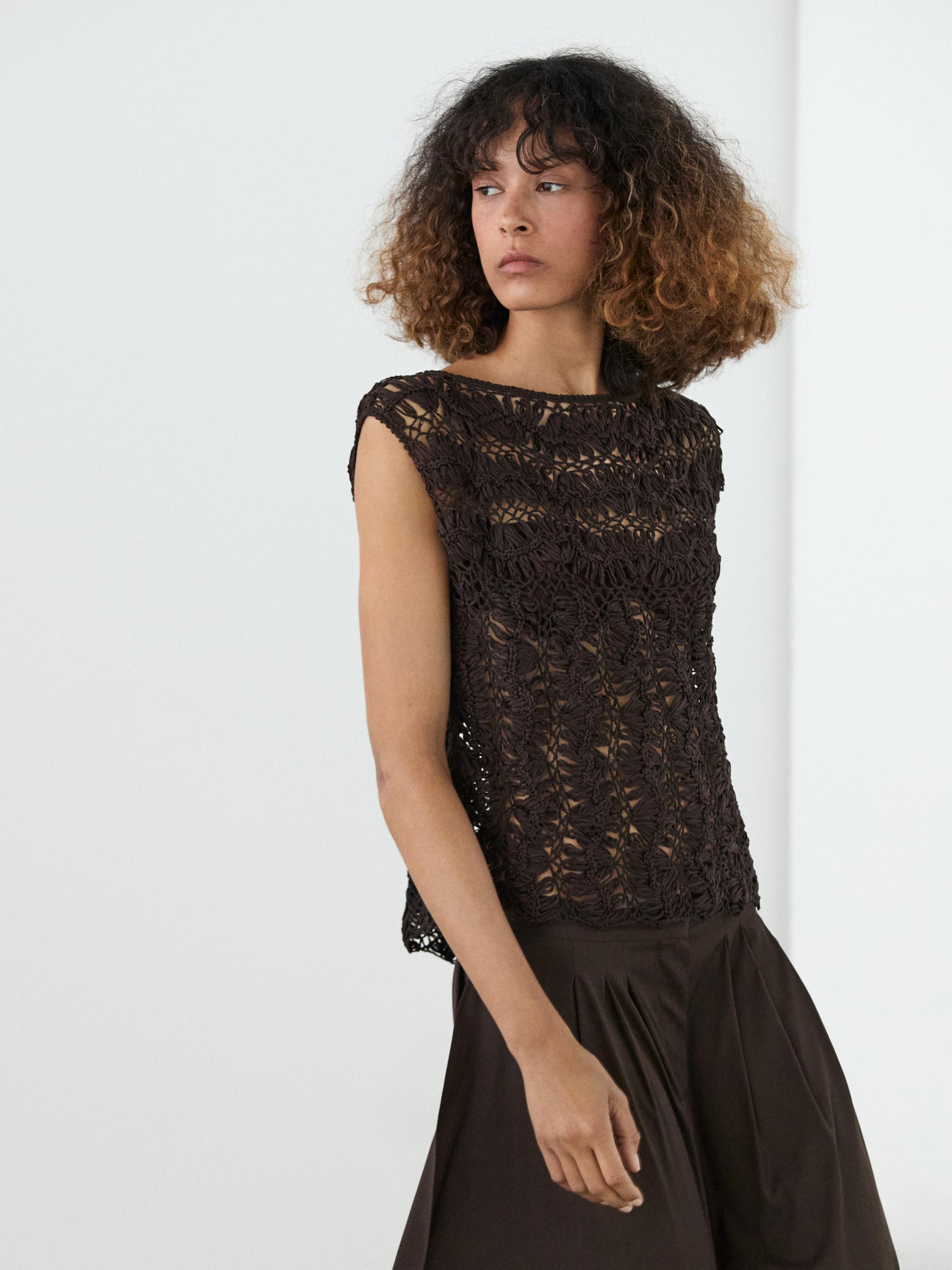 Crochet knit top — BROWN