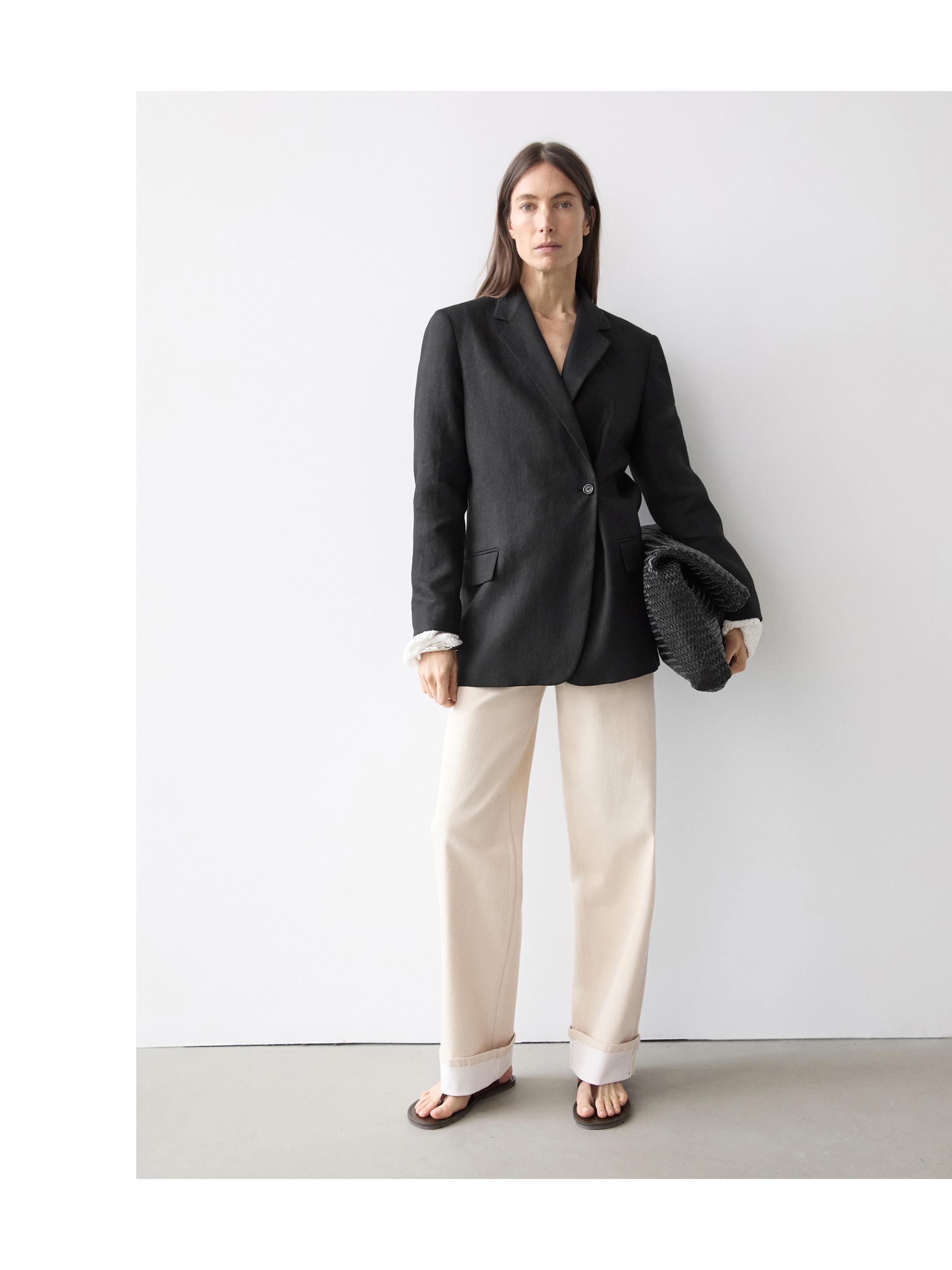 100% linen double-breasted blazer — BLACK