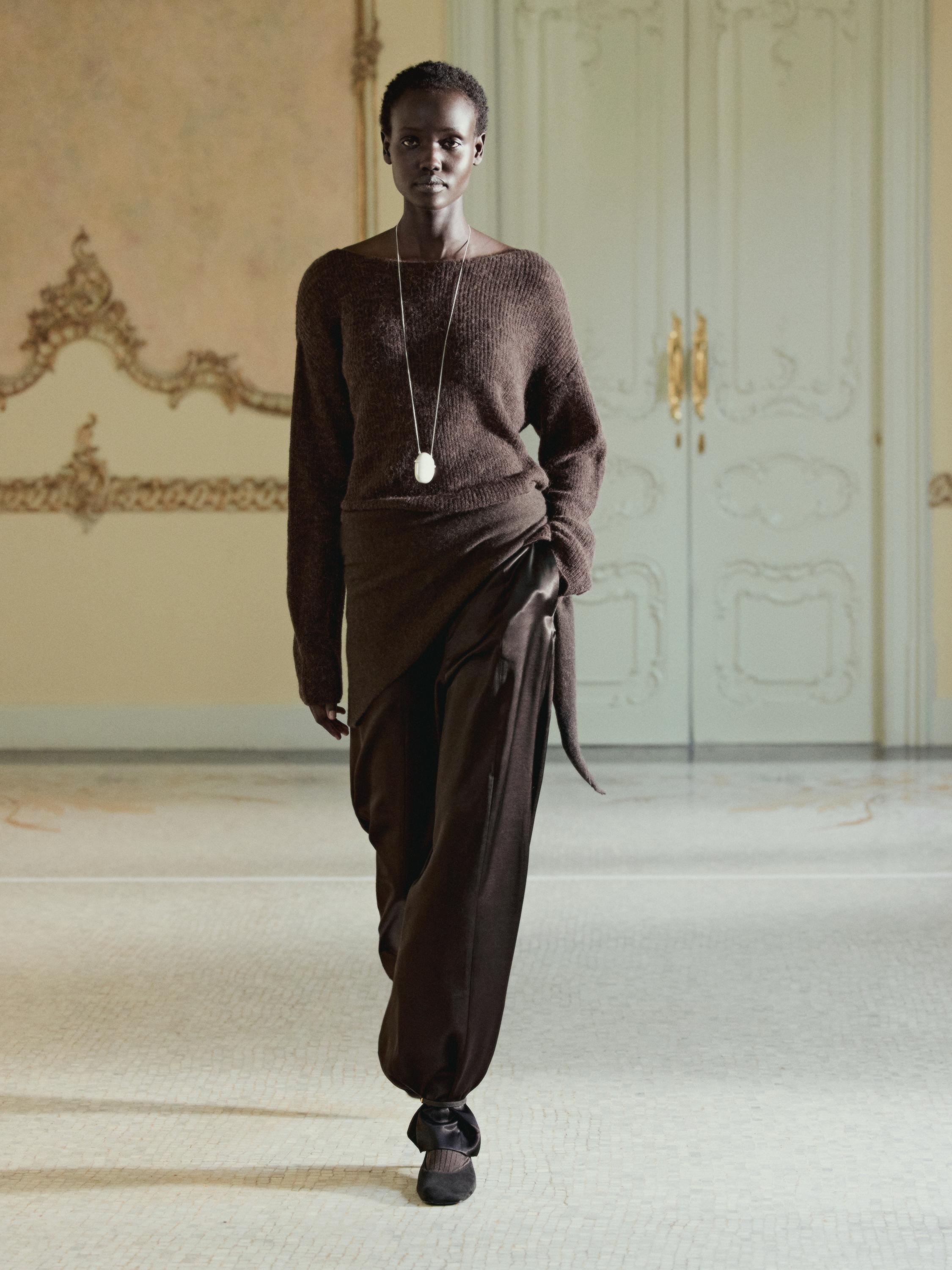 羊駝毛和羊毛混紡針織衫