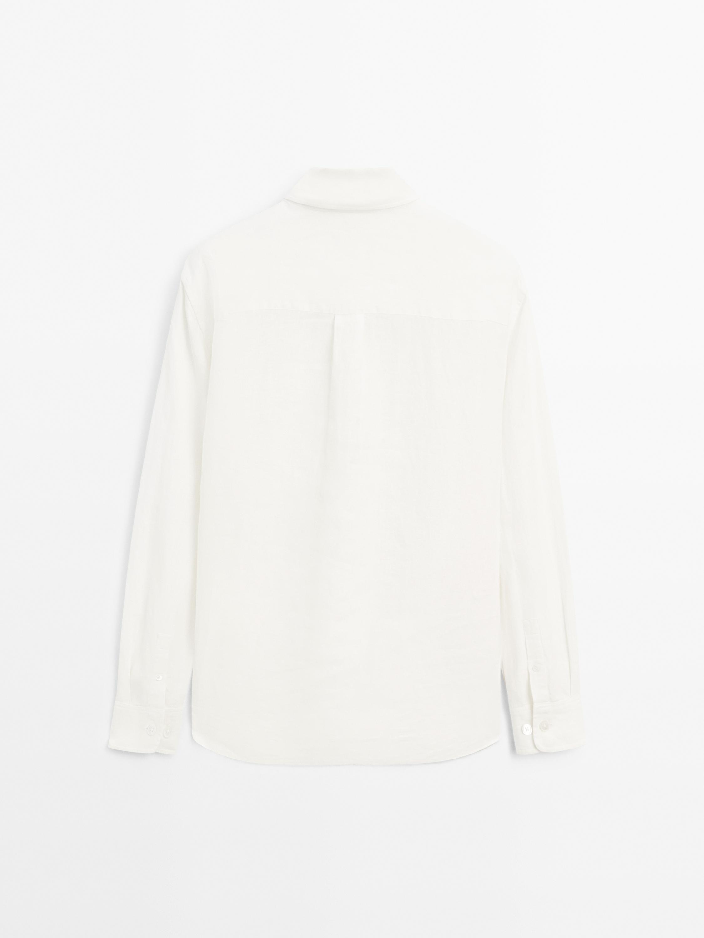 Kemeja regular fit linen 100%