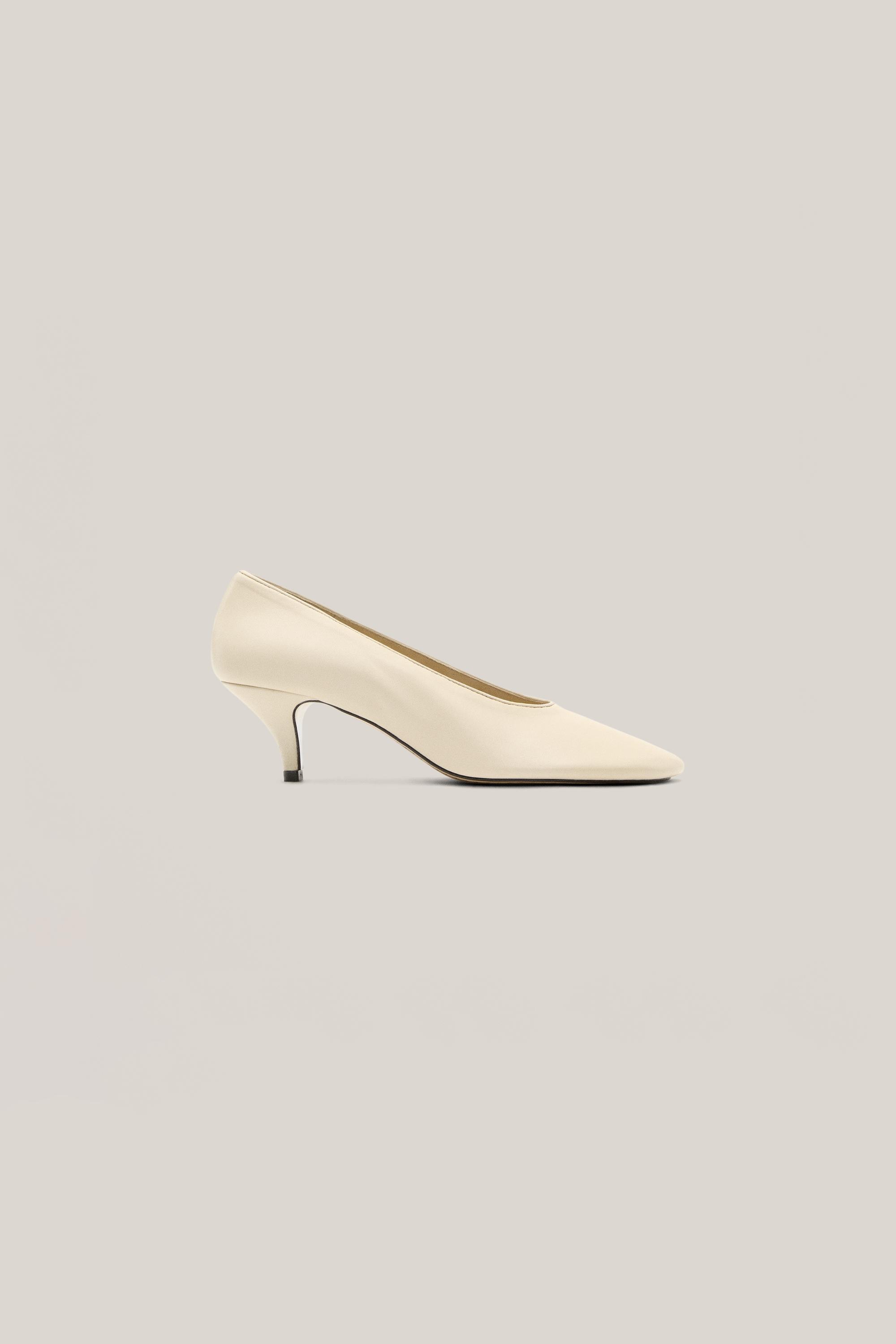 Soft heel shoe - Limited edition — Vanilla