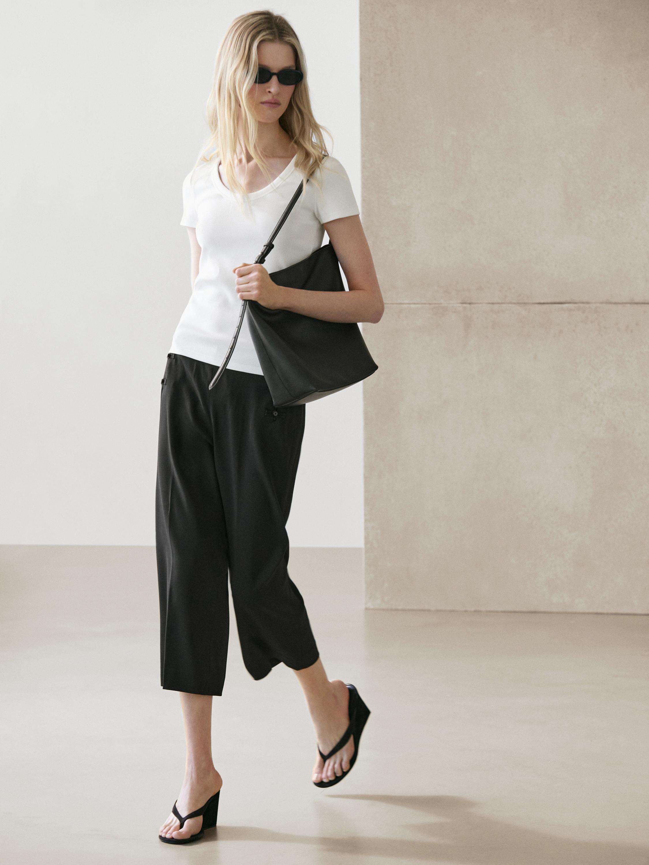 Short sleeve cotton blend T-shirt