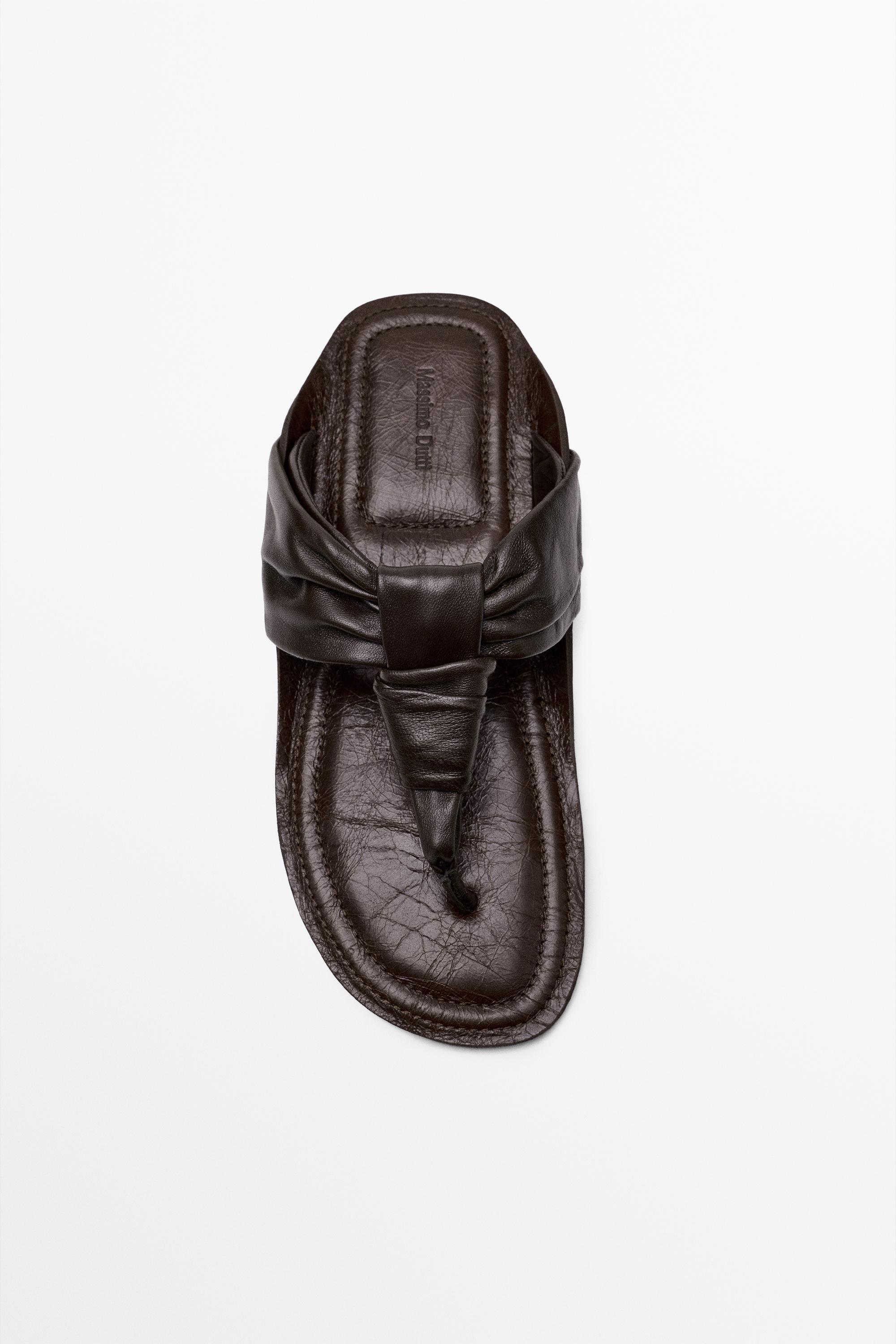 Gathered leather sandals with knot — BROWN