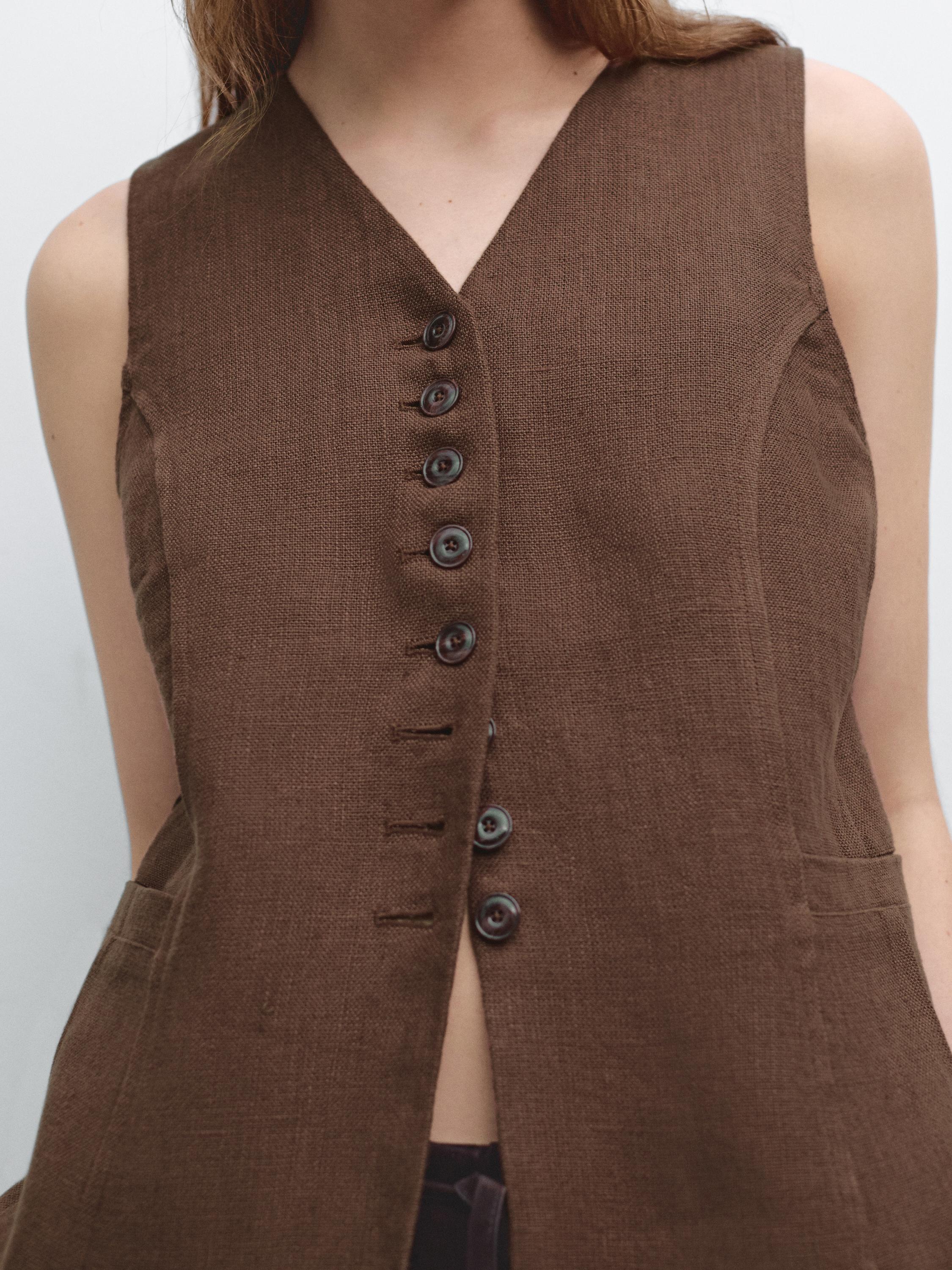 Long waistcoat with linen fabric detail