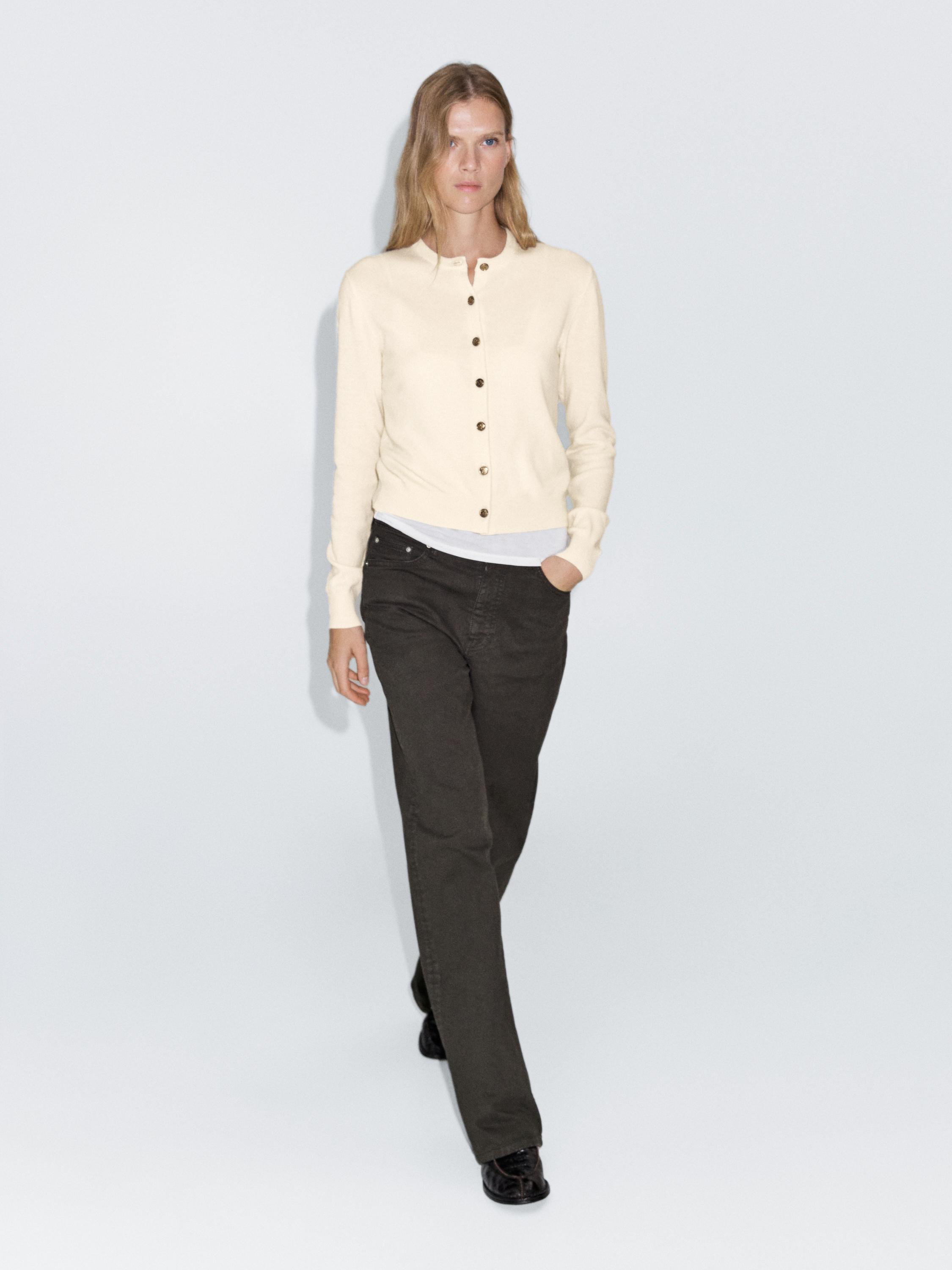 كارديغان محاك صوف 100% بأزرار ذهبية