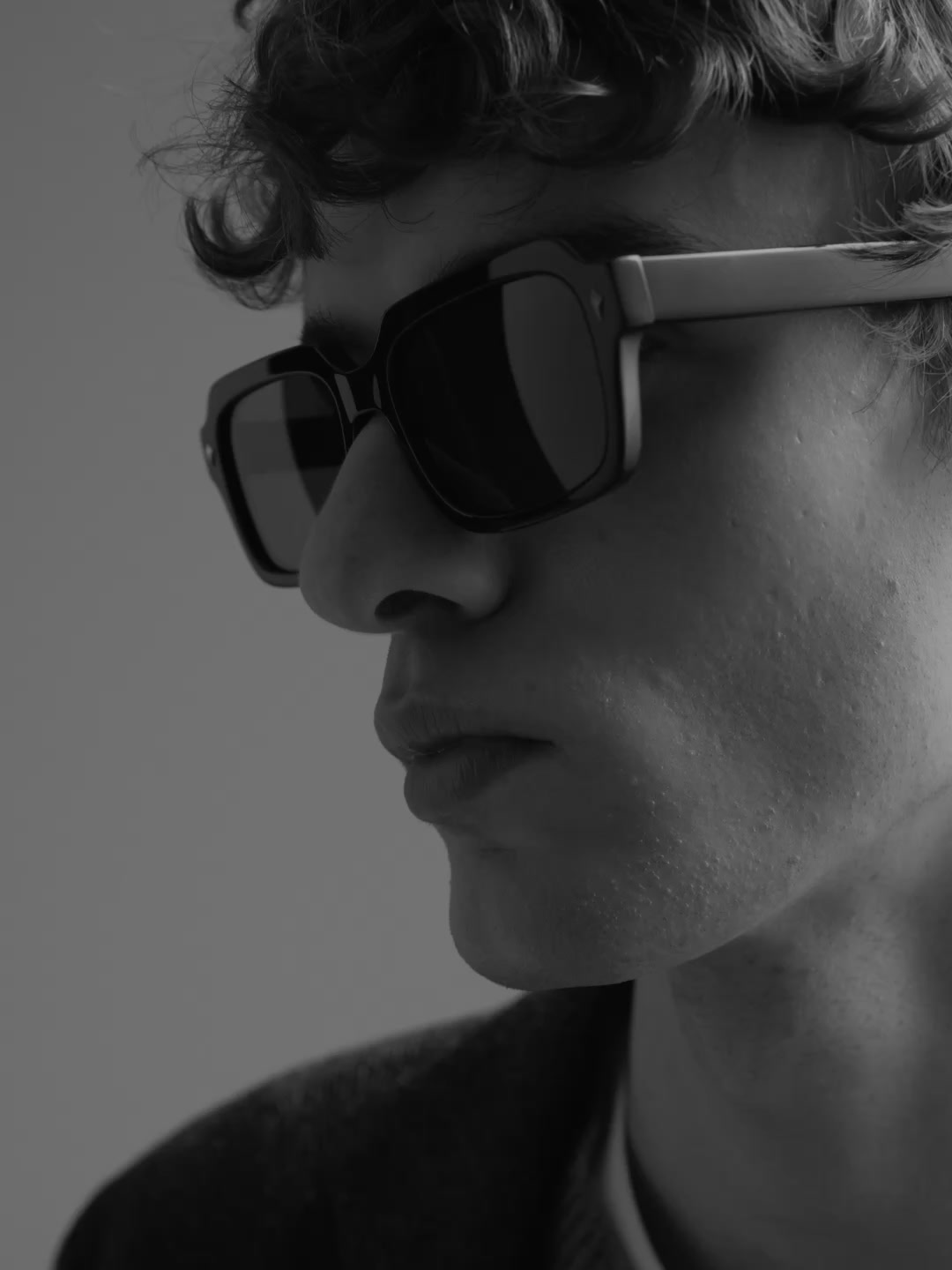 Rectangular sunglasses