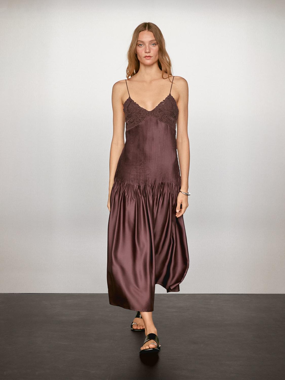 Vestido tirantes midi fluido satinado