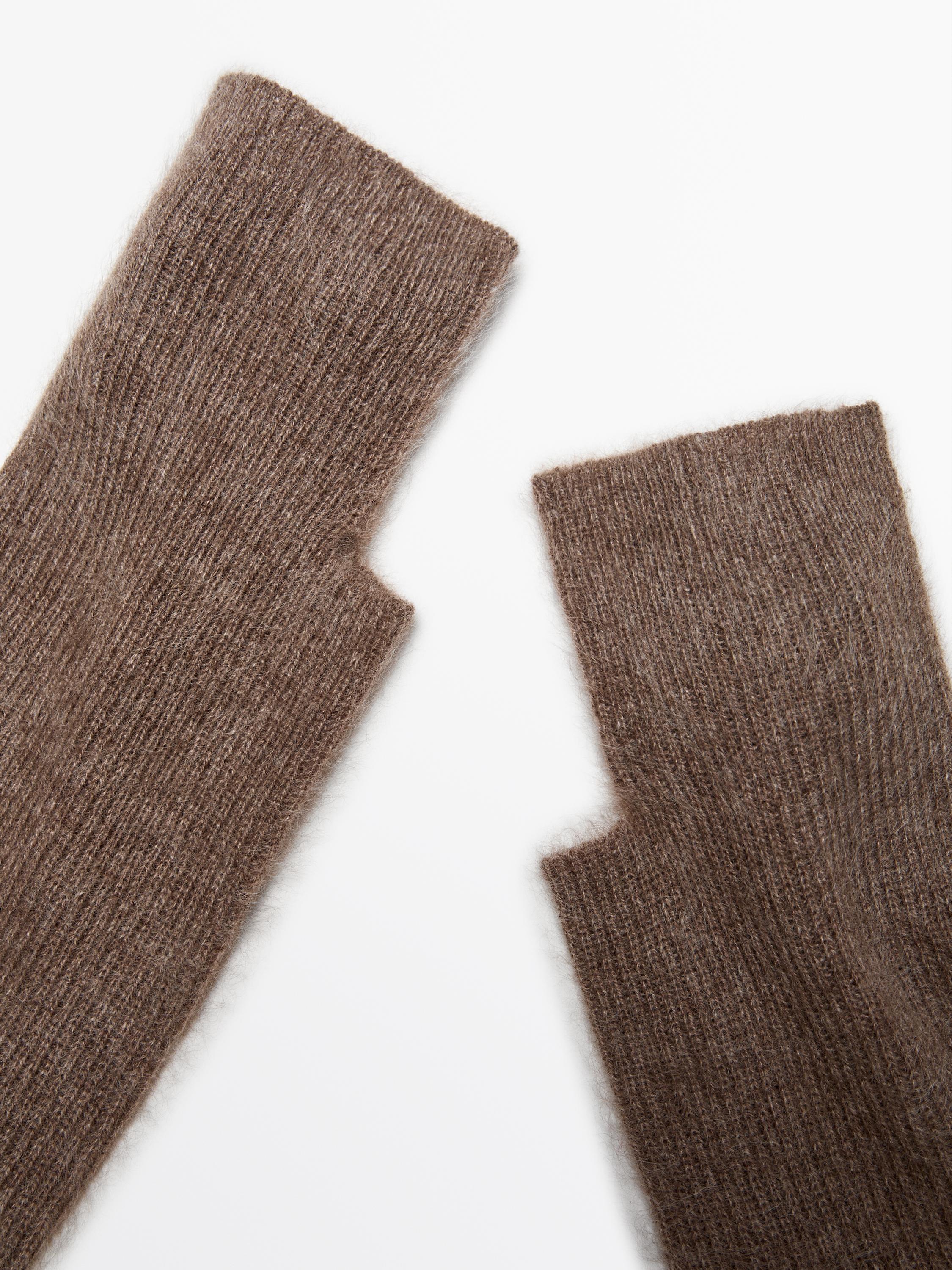 Muffola lunga in maglia 100% cashmere