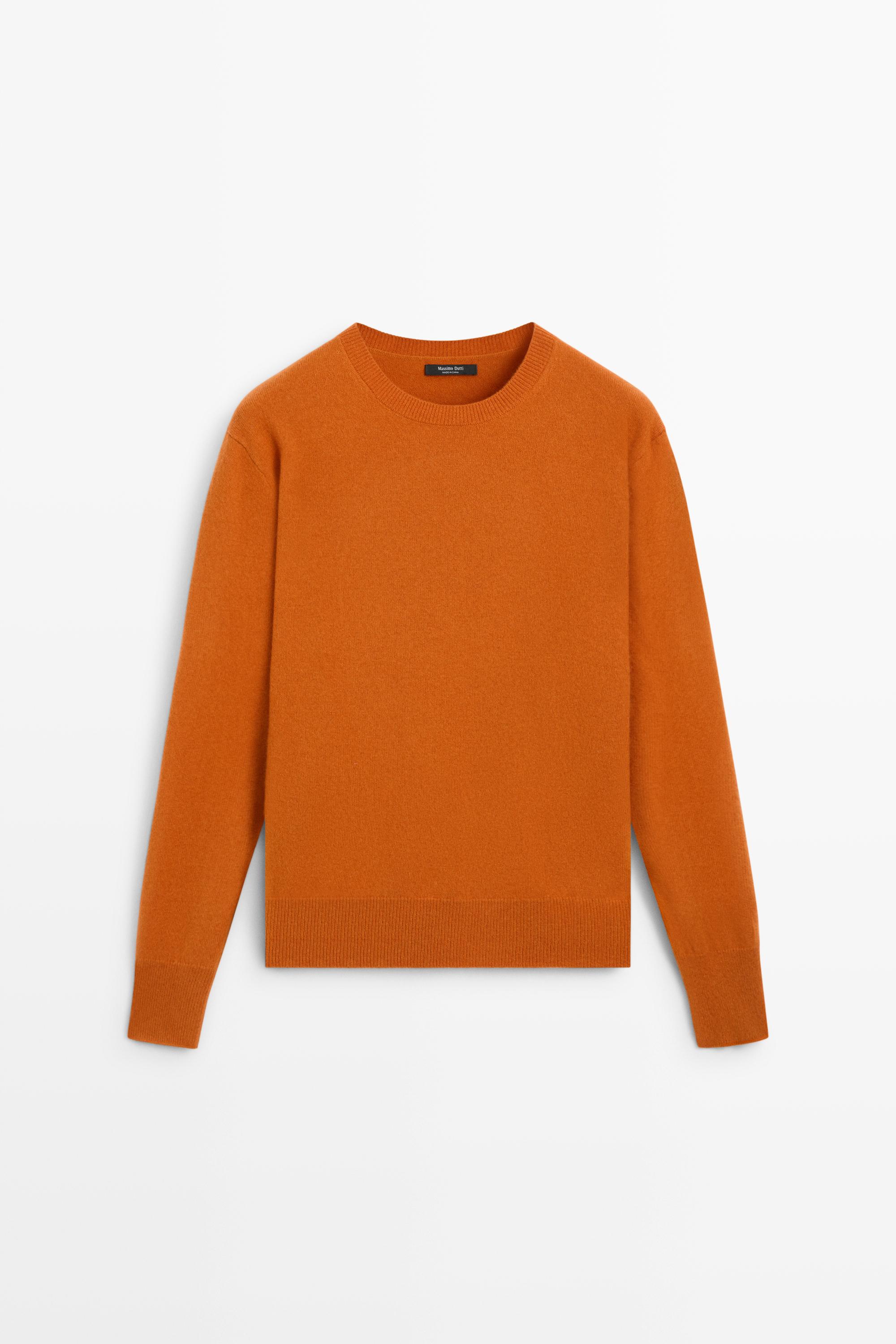 Wool blend knit sweater with round neck