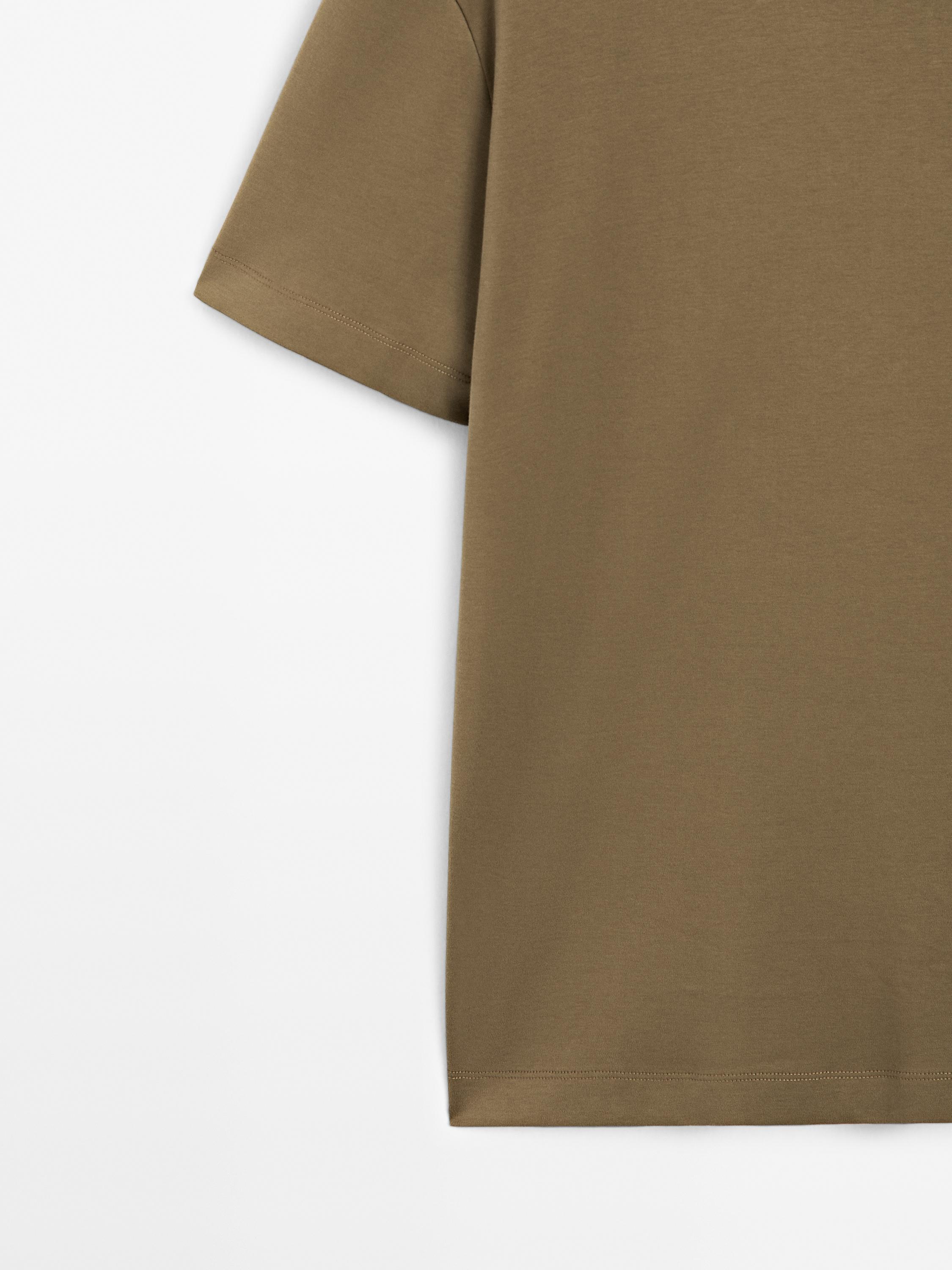 100% cotton medium weight T-shirt