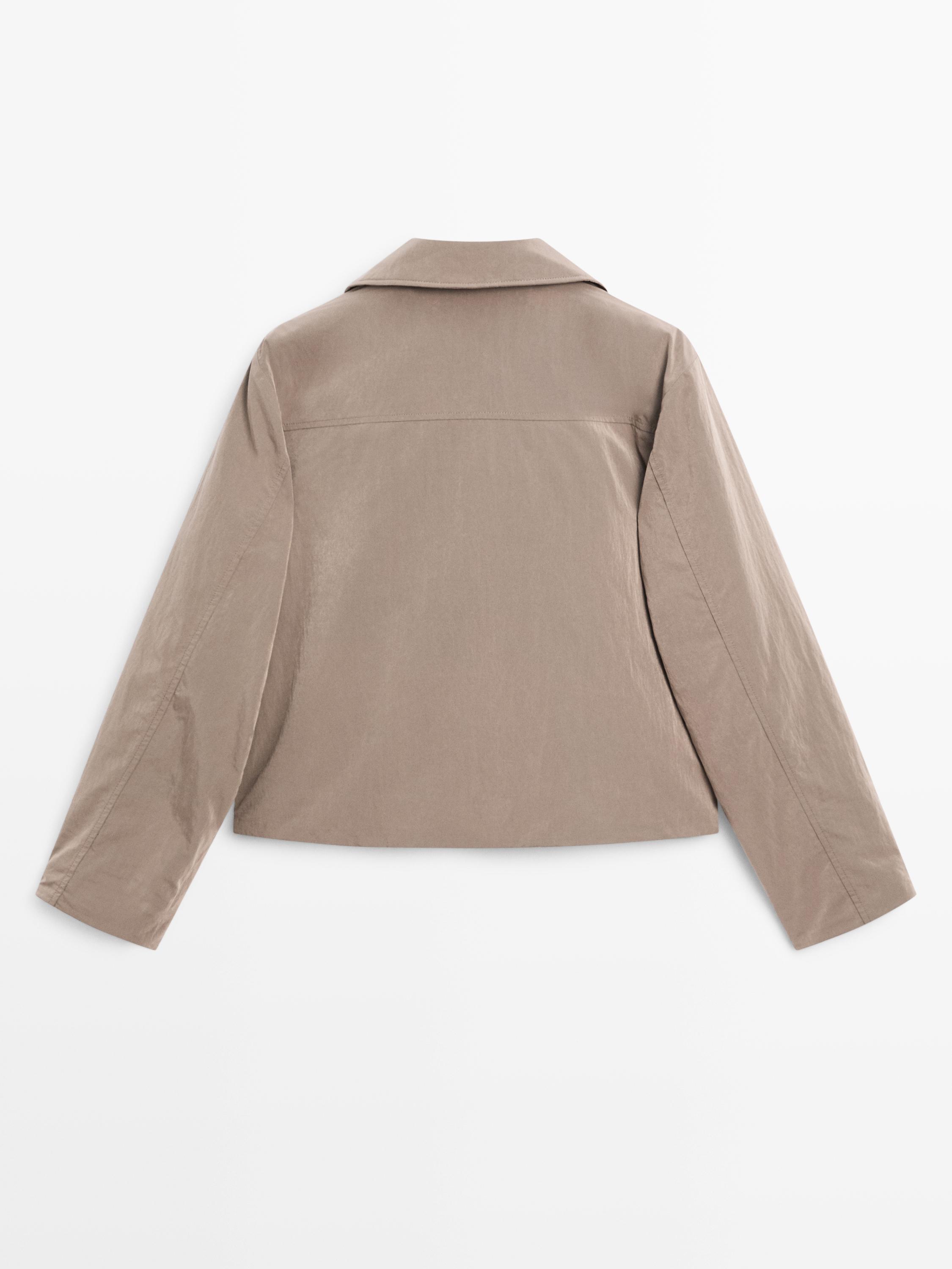 Cropped puffer jacket with covered buttons