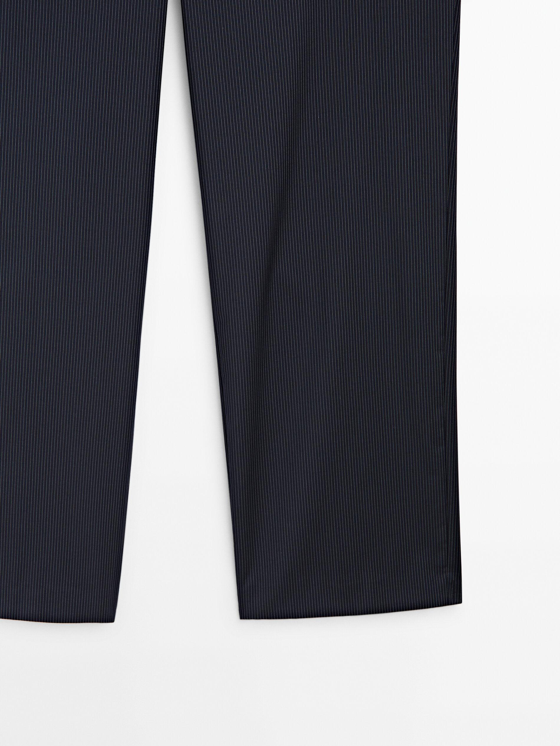 Pantalón raya diplomática