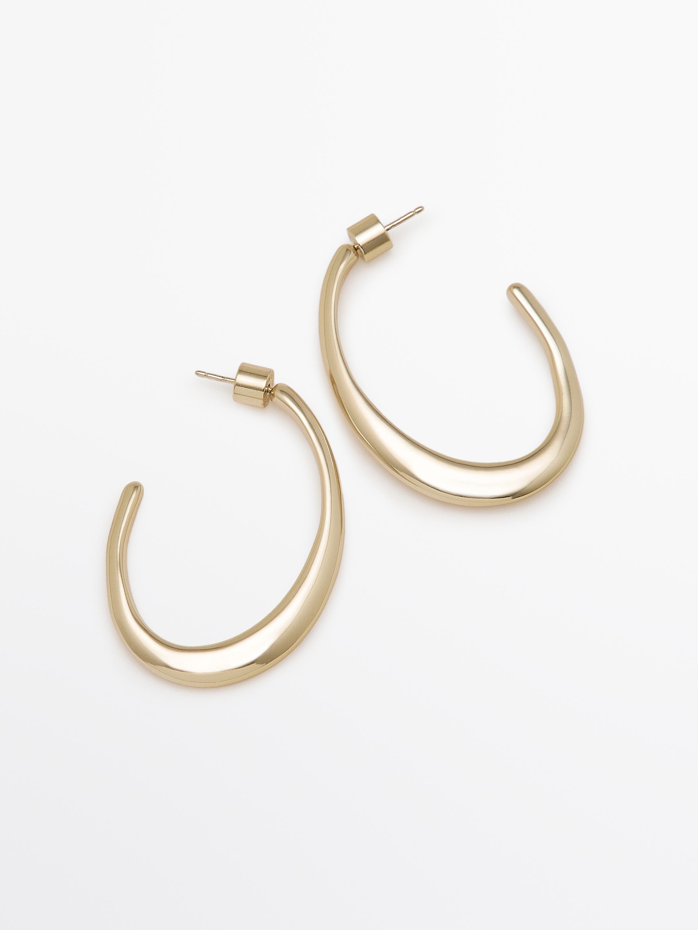 Thin hoop earrings