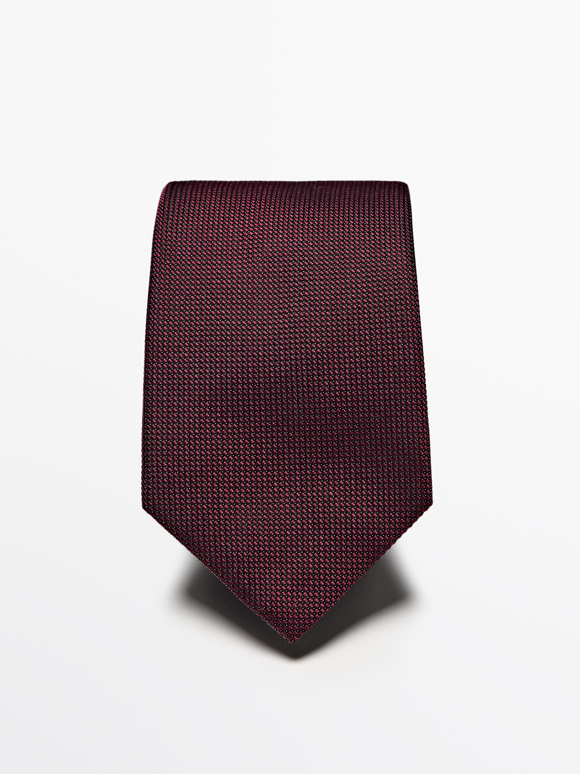 100% mulberry silk polka dot tie — MAROON