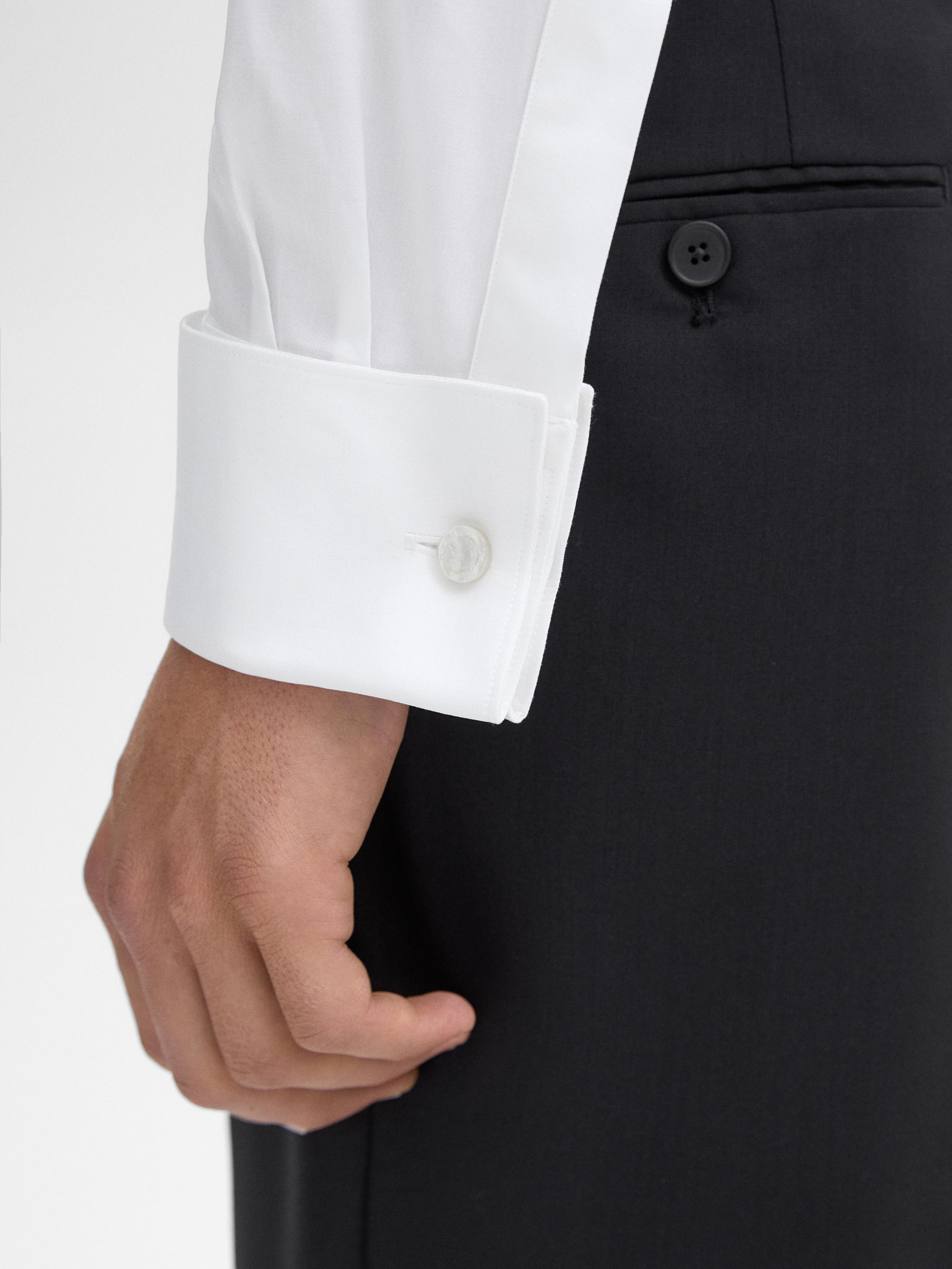 Slim fit cotton shirt with double cuffs