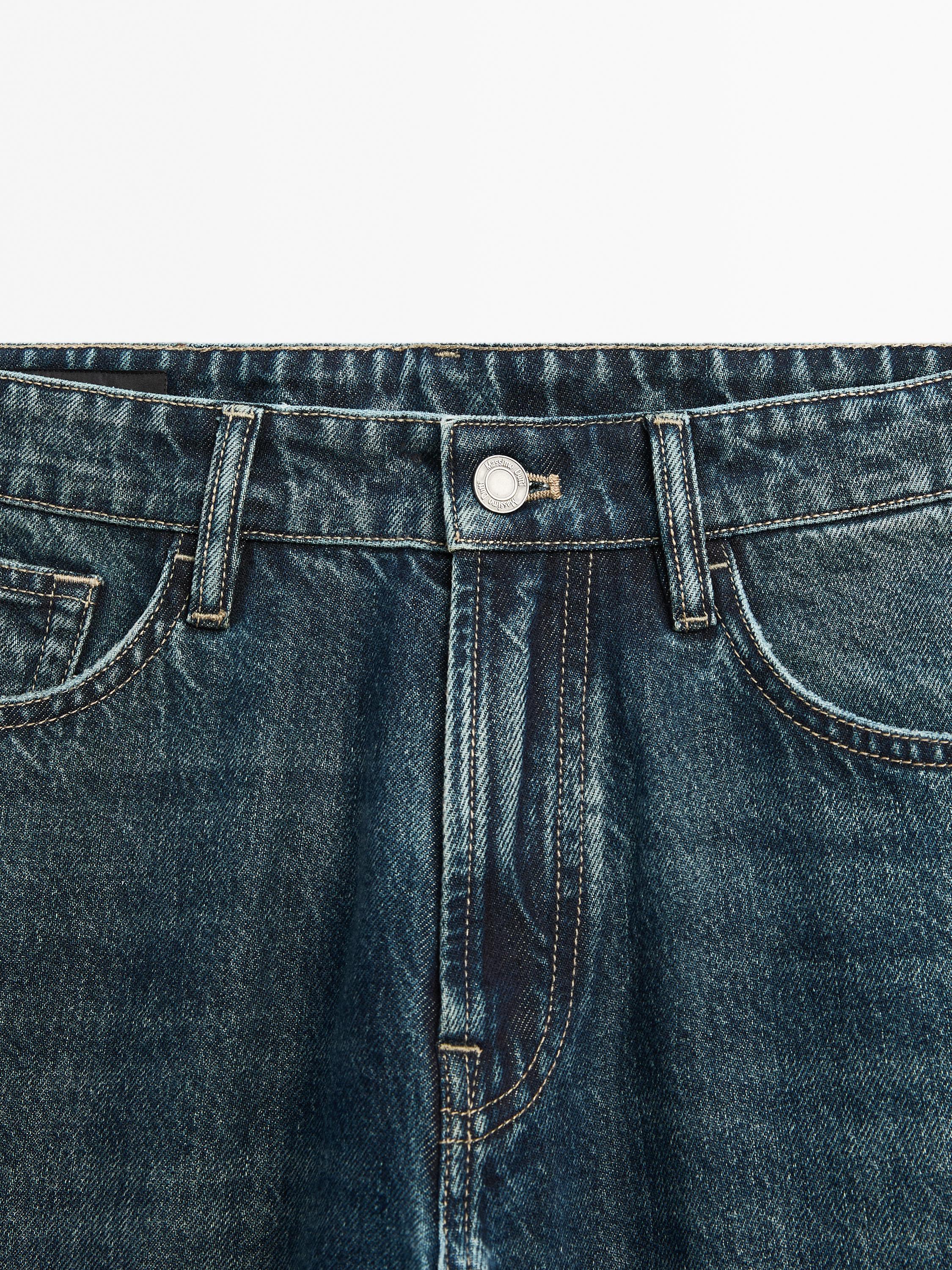 Tapered fit jeans