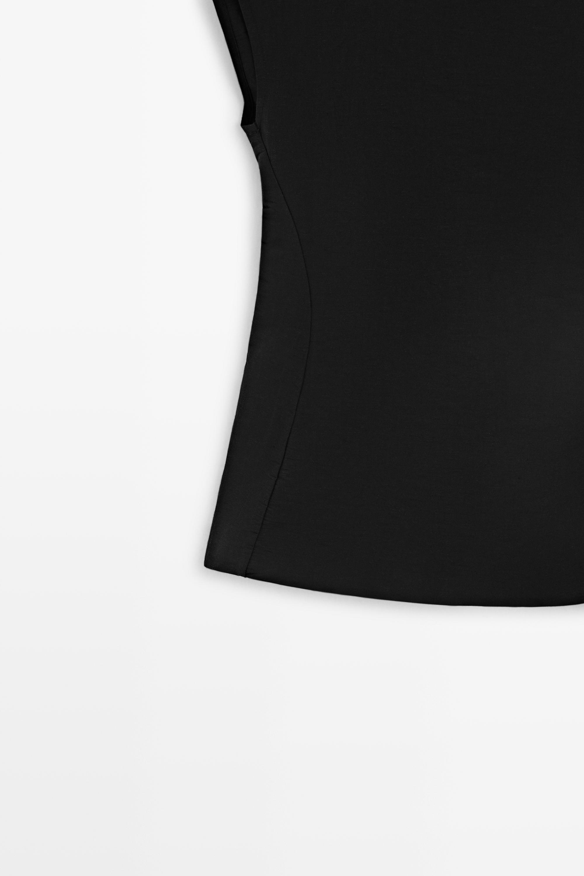 Fitted zip-detail top - STUDIO — BLACK