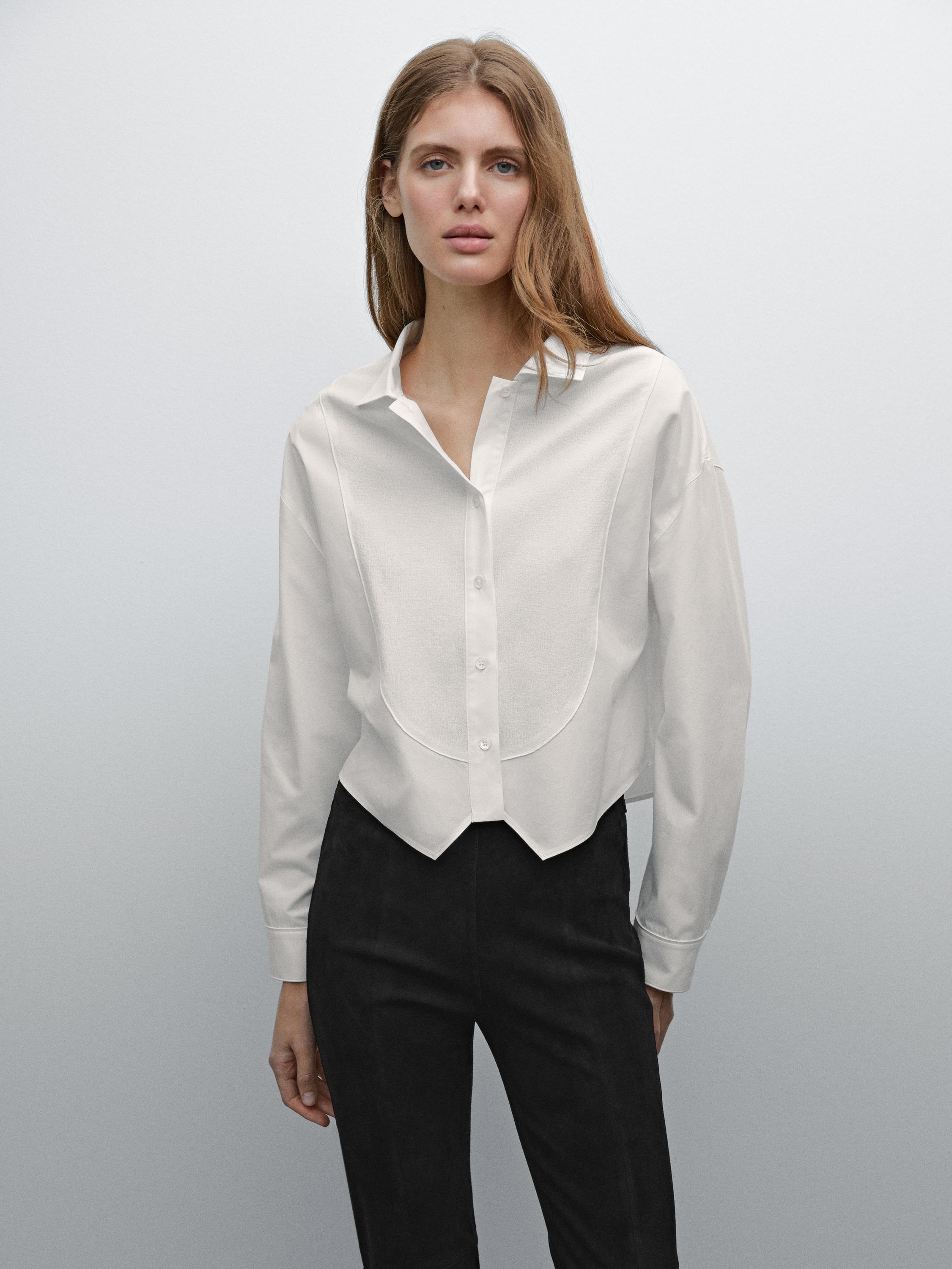 Camisa cropped detalle pechera