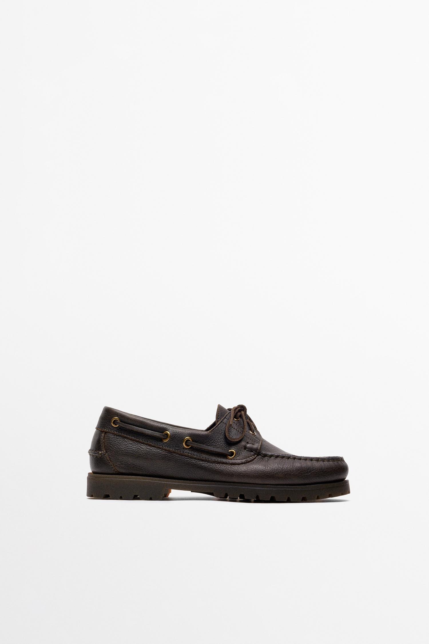 Nappa leather boat shoe — BROWN