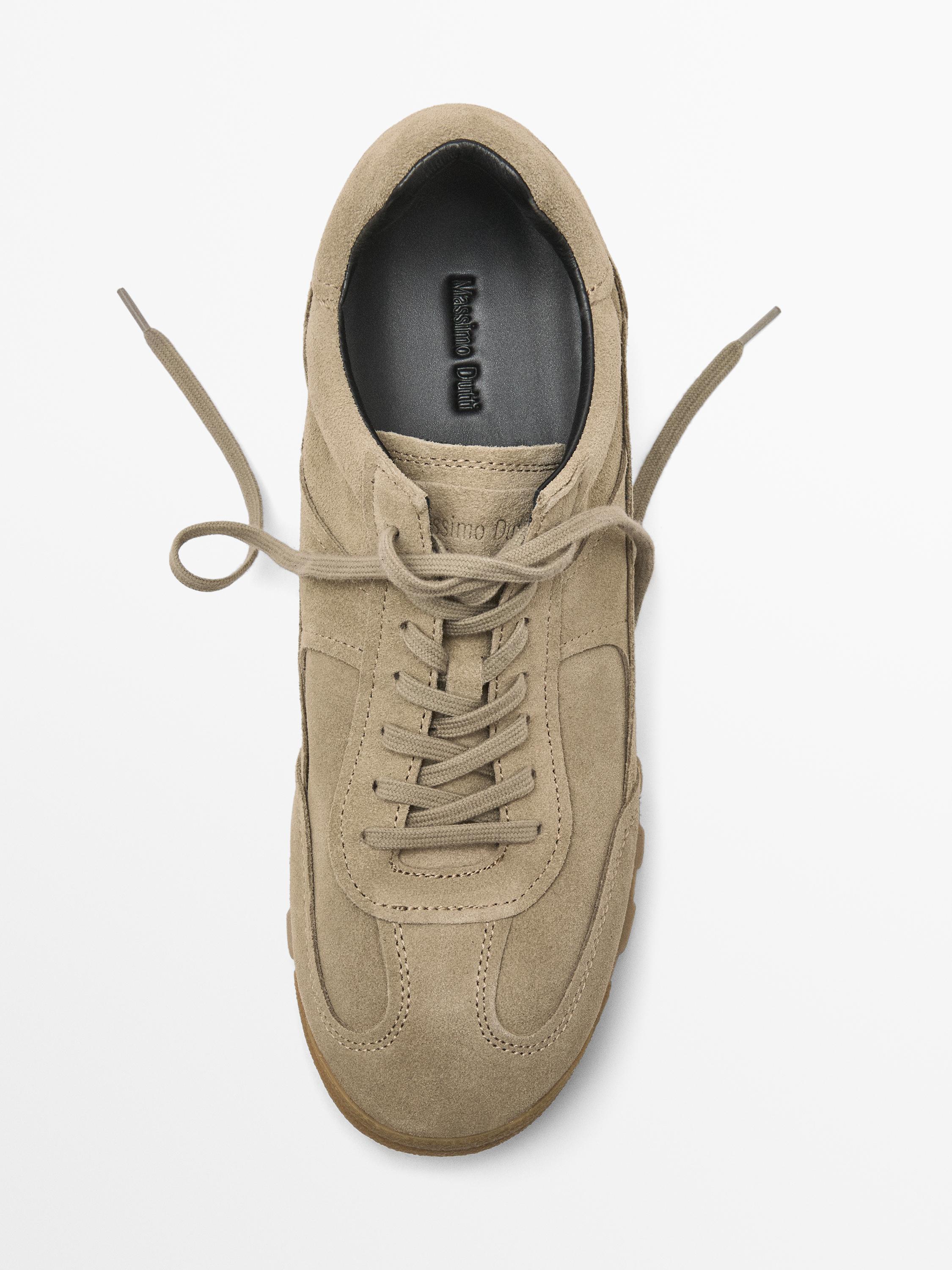 소프트 스플리트 스웨이드 레더 스니커즈