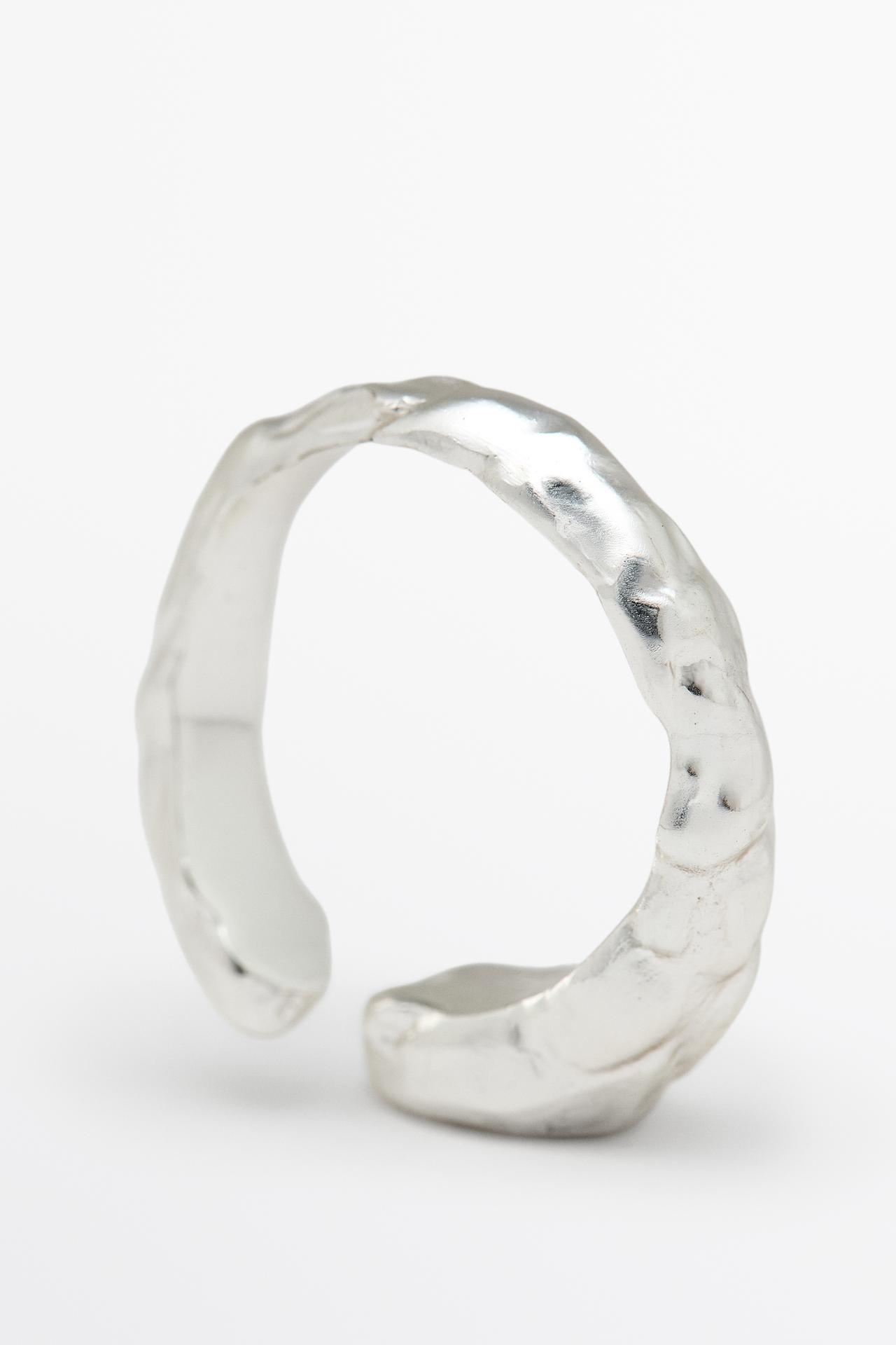Textured open ring — SILVER