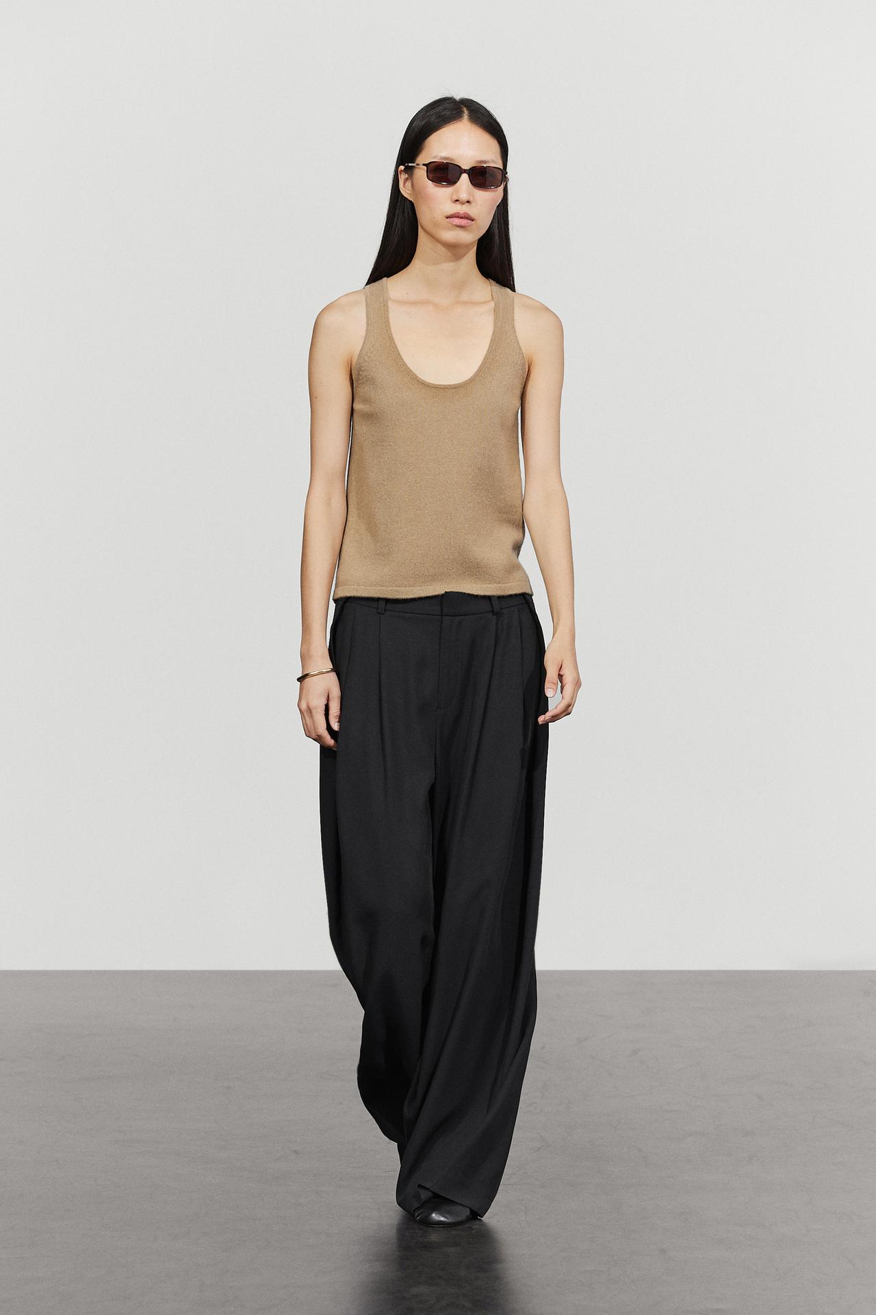 Wool blend knit round neck top — GREENISH
