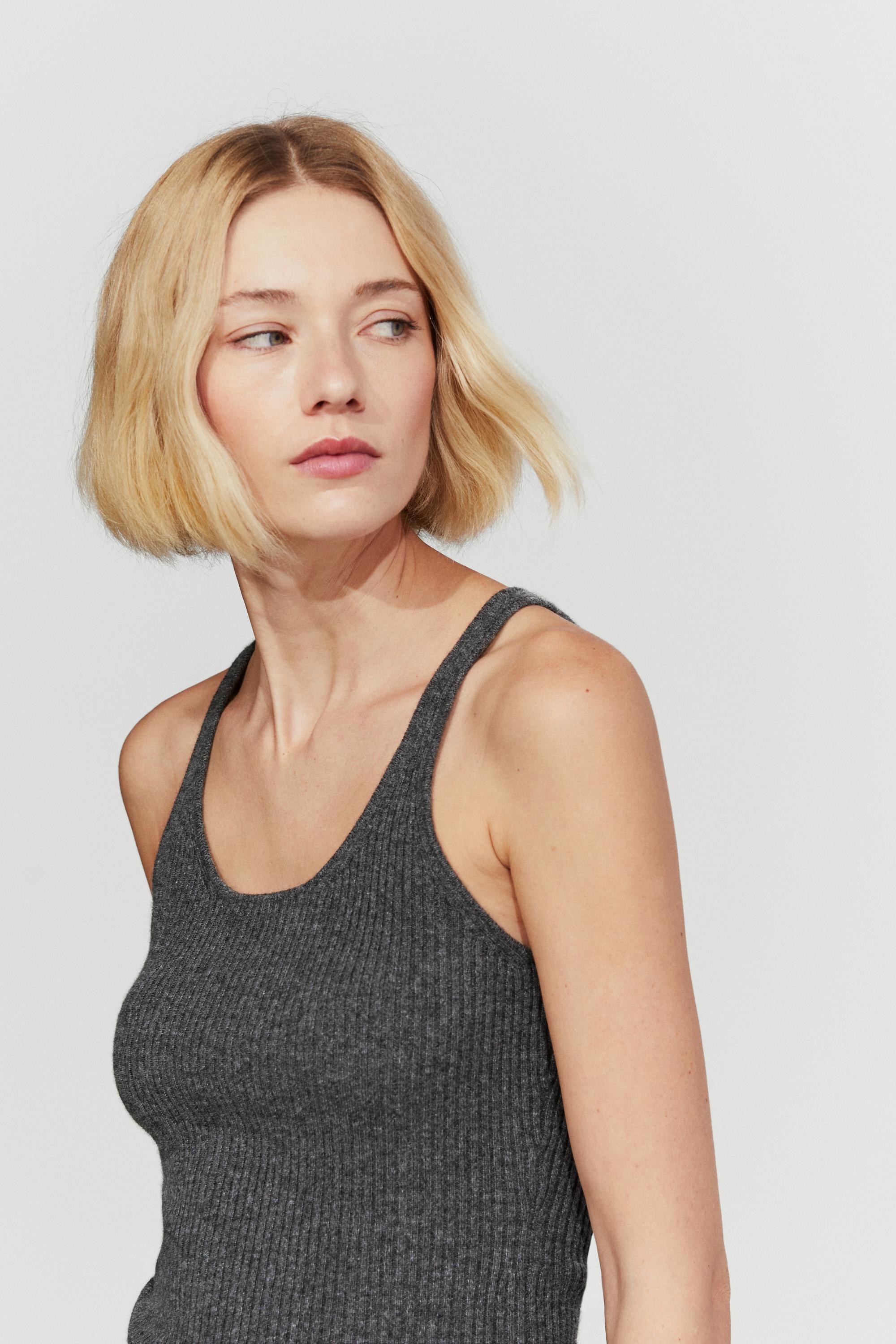 100% cashmere ribbed knit top — ANTHRACITE GREY