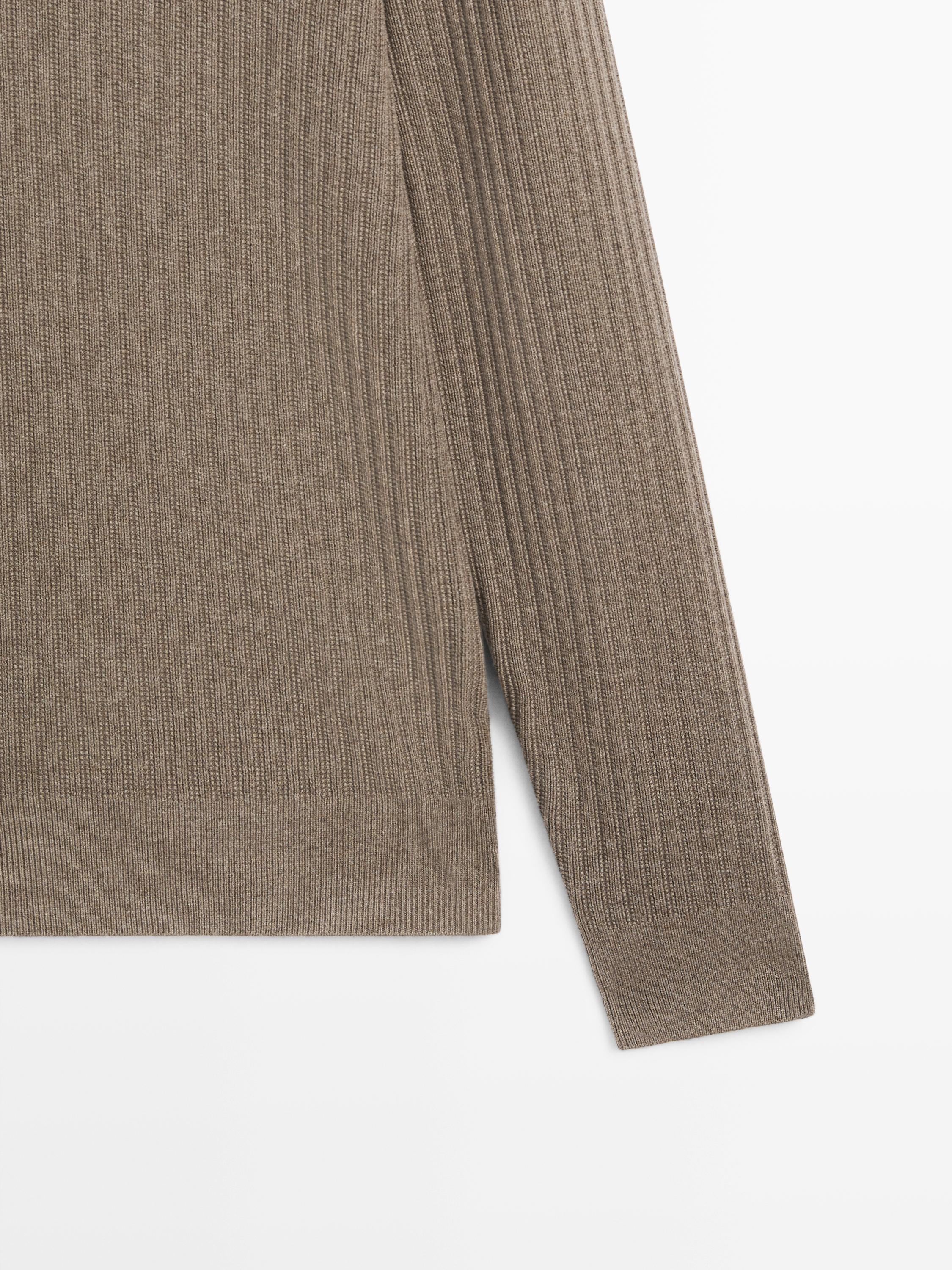 Cotton blend knit polo sweater — KHAKI