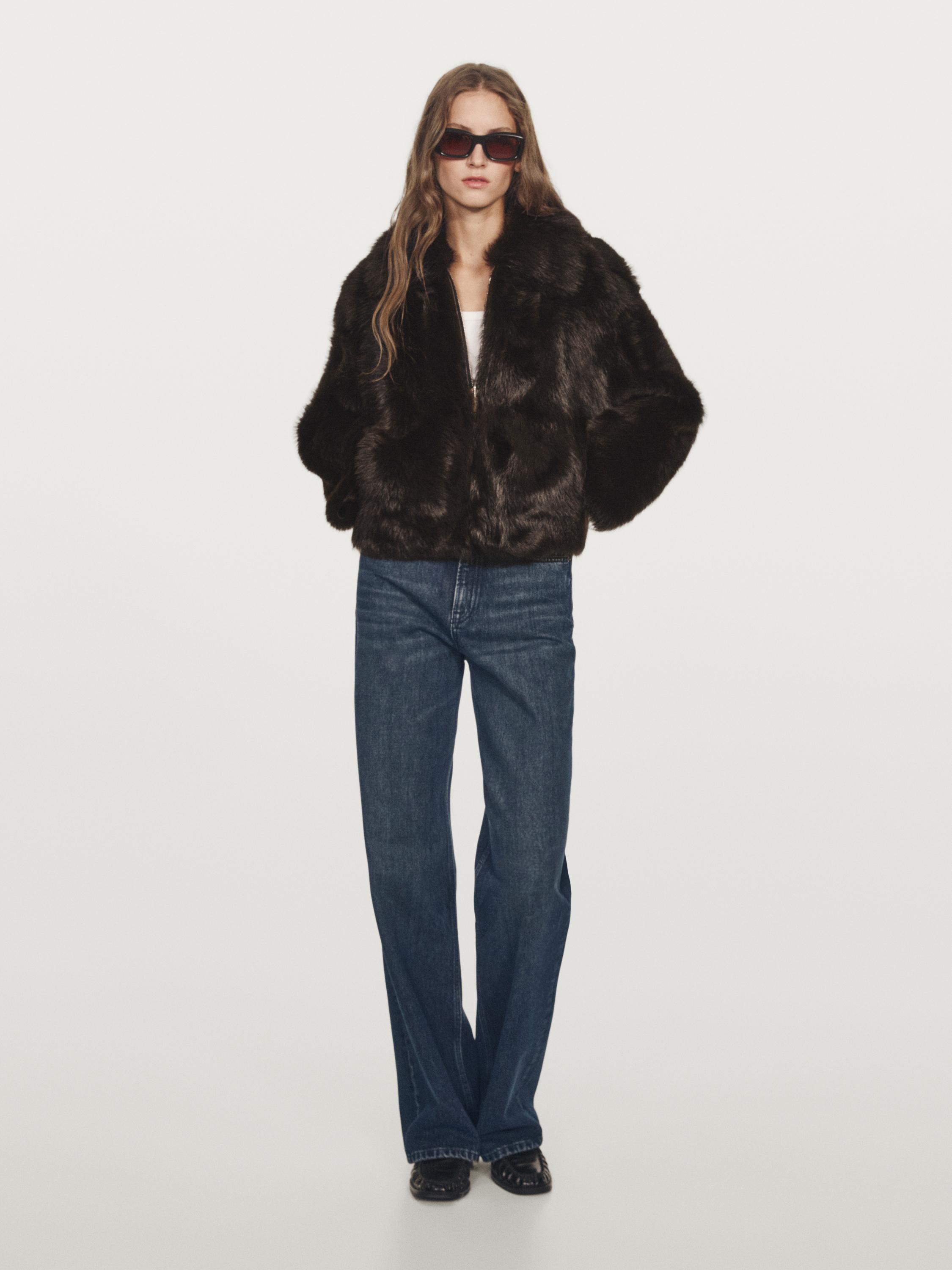 Short leather jacket with fur — BROWN
