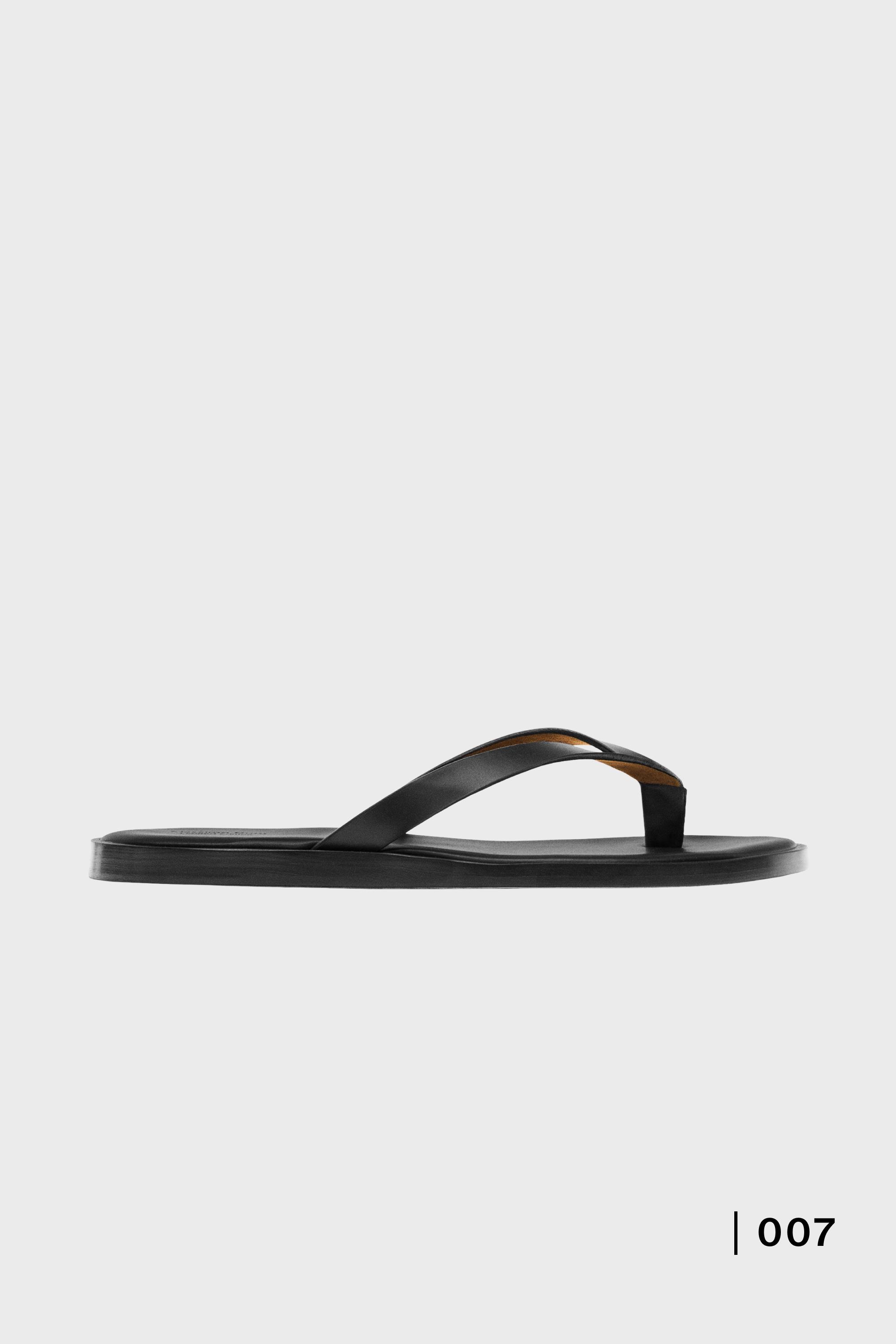 Nappa sandals with toe divider - Limited Edition — BLACK