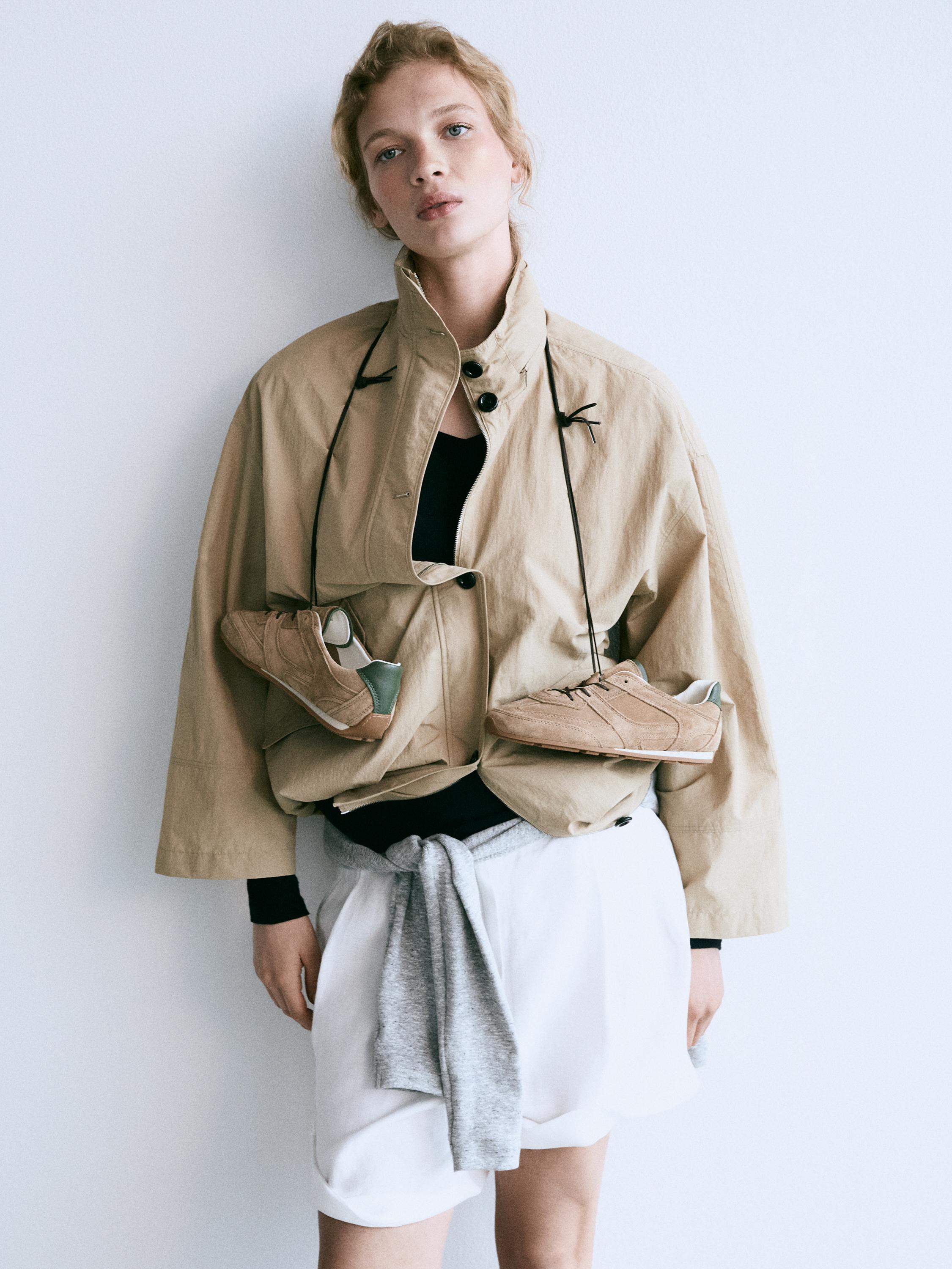 Split leather trainers with piece details — OCHRE