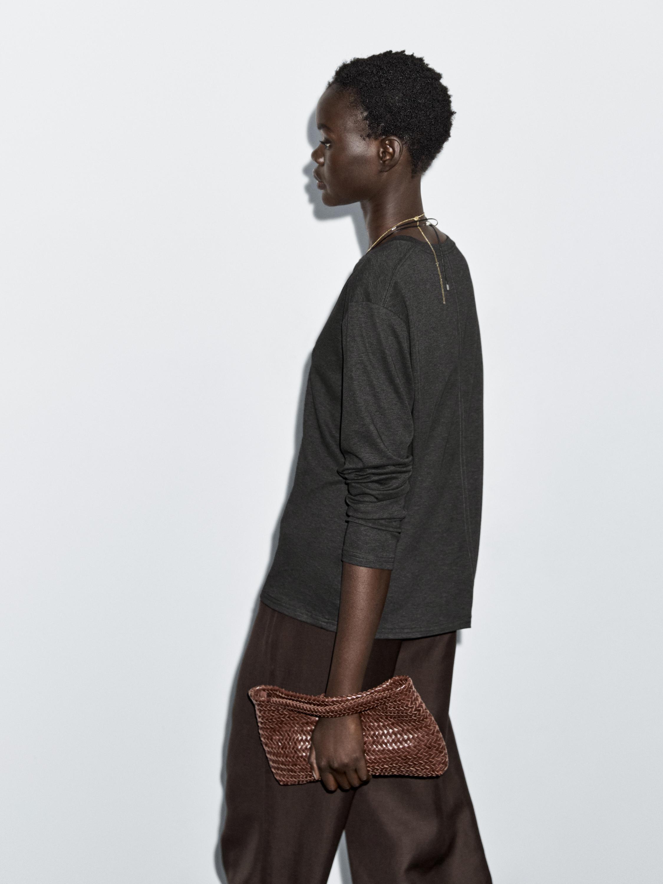 Long sleeve T-shirt with seam detail