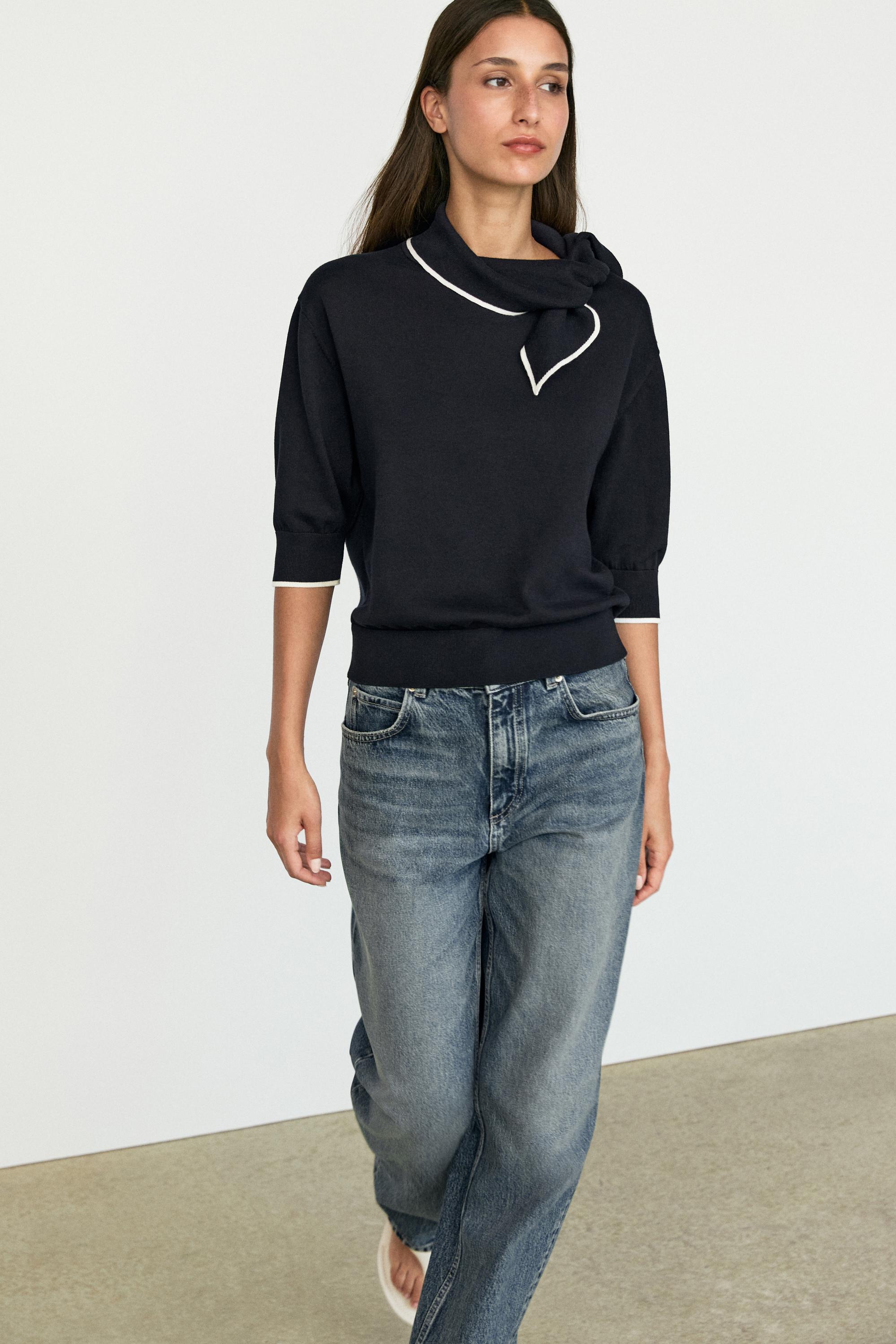 100% cotton knit sweater with scarf detail — NAVY BLUE