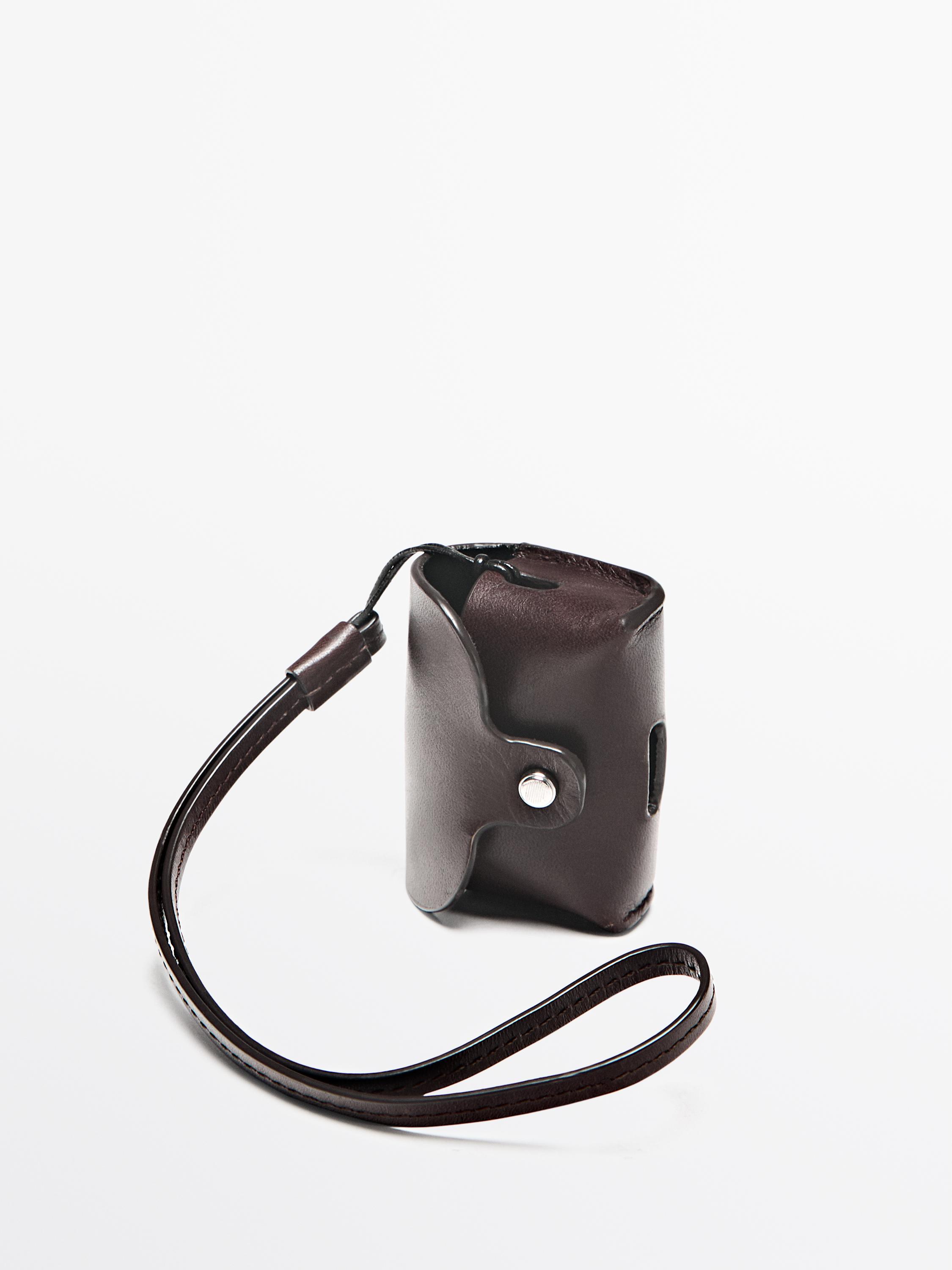 Bolsa para AirPods em pele napa