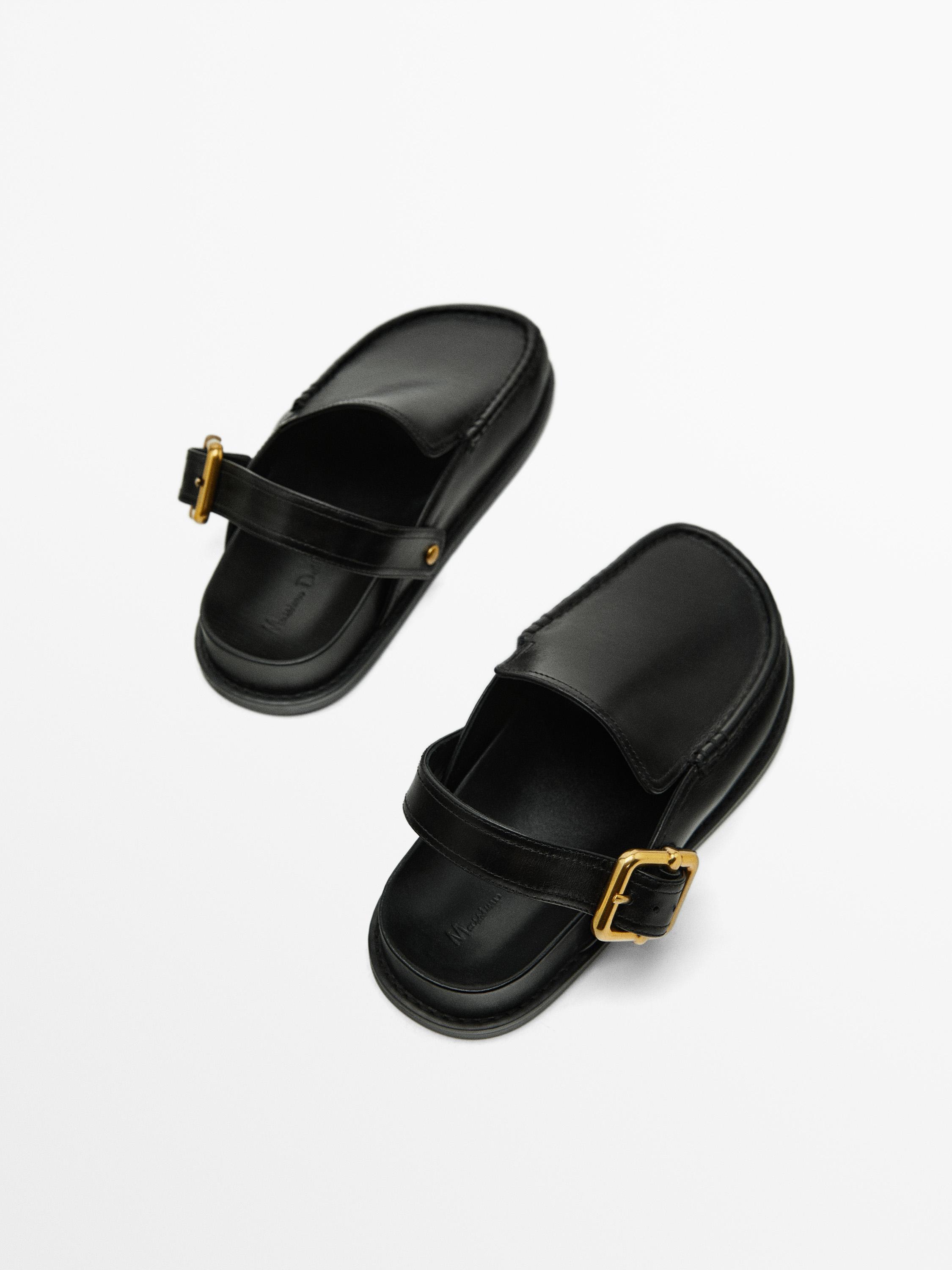 Leather clogs with buckle