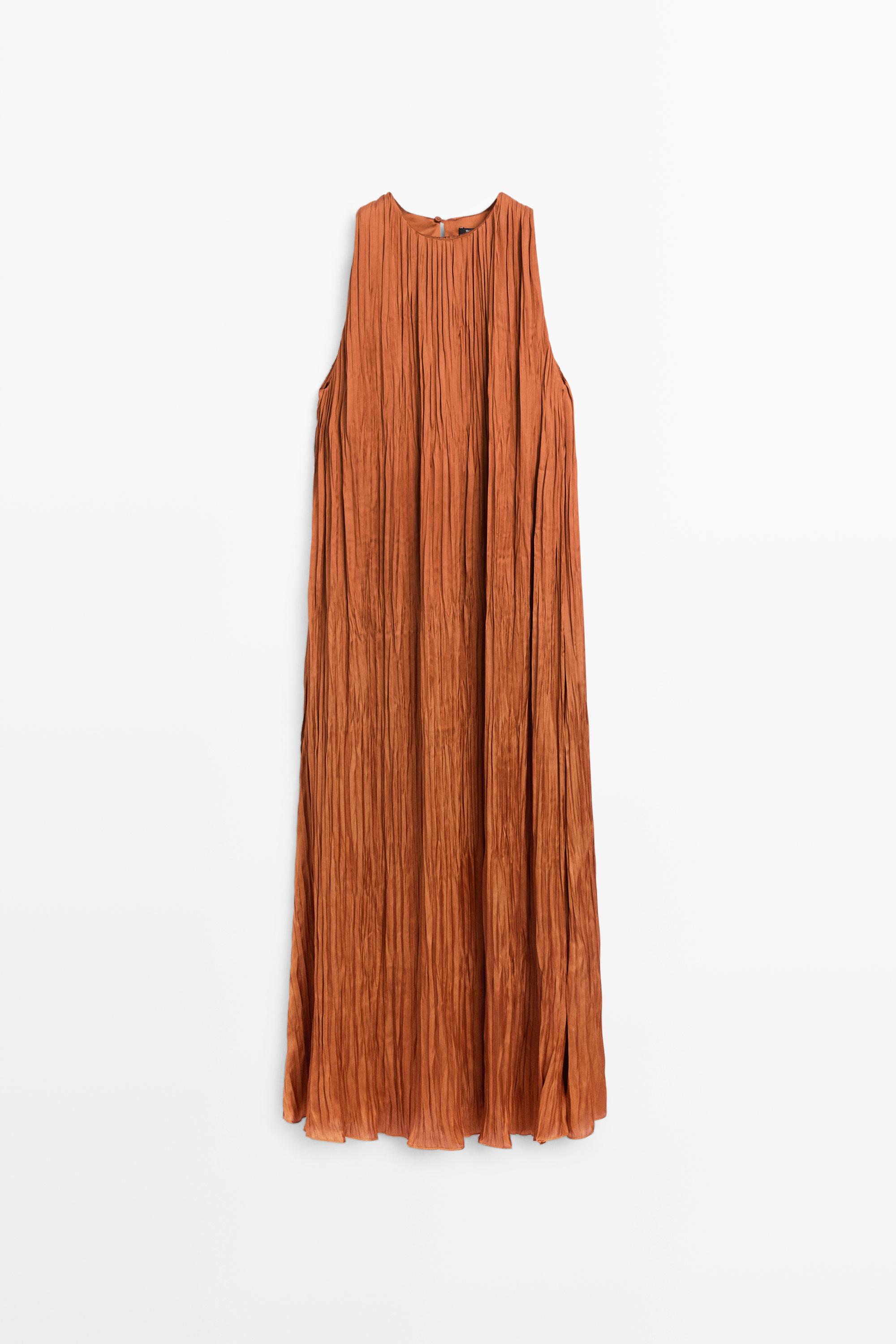 Long pleated halterneck dress Terra-cotta Dress | Massimo Dutti Long pleated halterneck dress Terra-cotta Dress | Massimo Dutti
