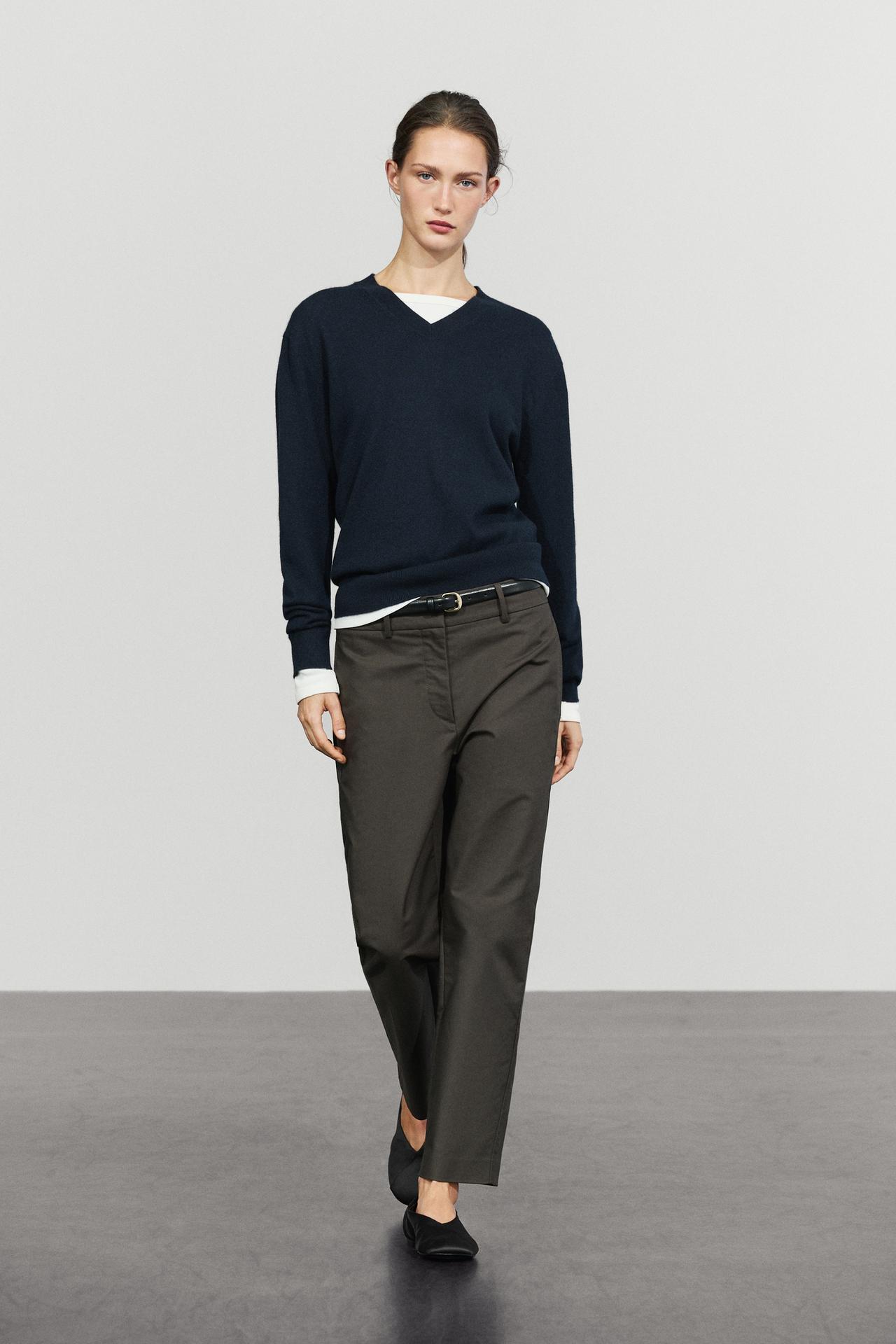 100% cotton carrot fit pants — MOLE BROWN