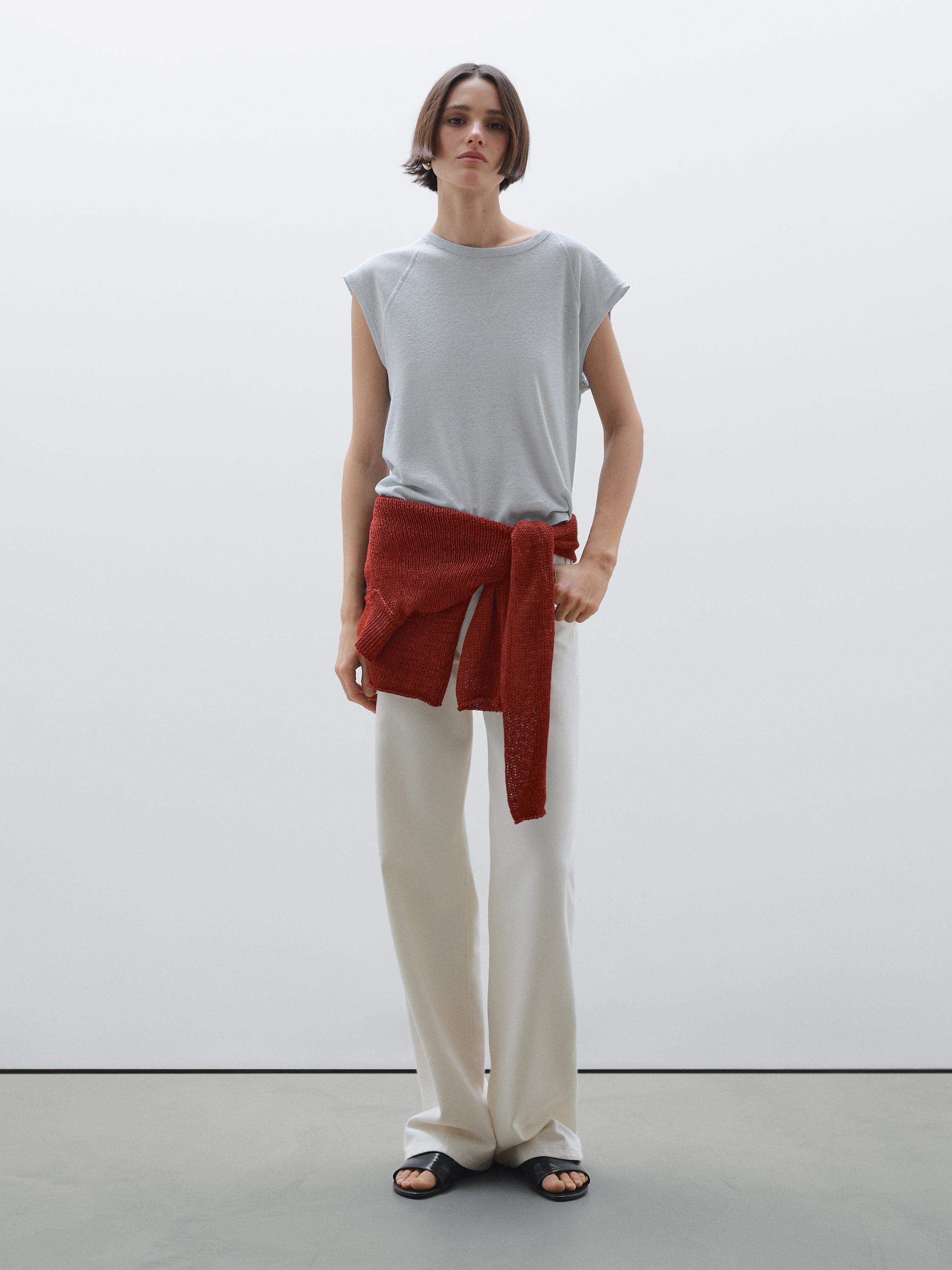 Легкая футболка из 100% льна в рубчик