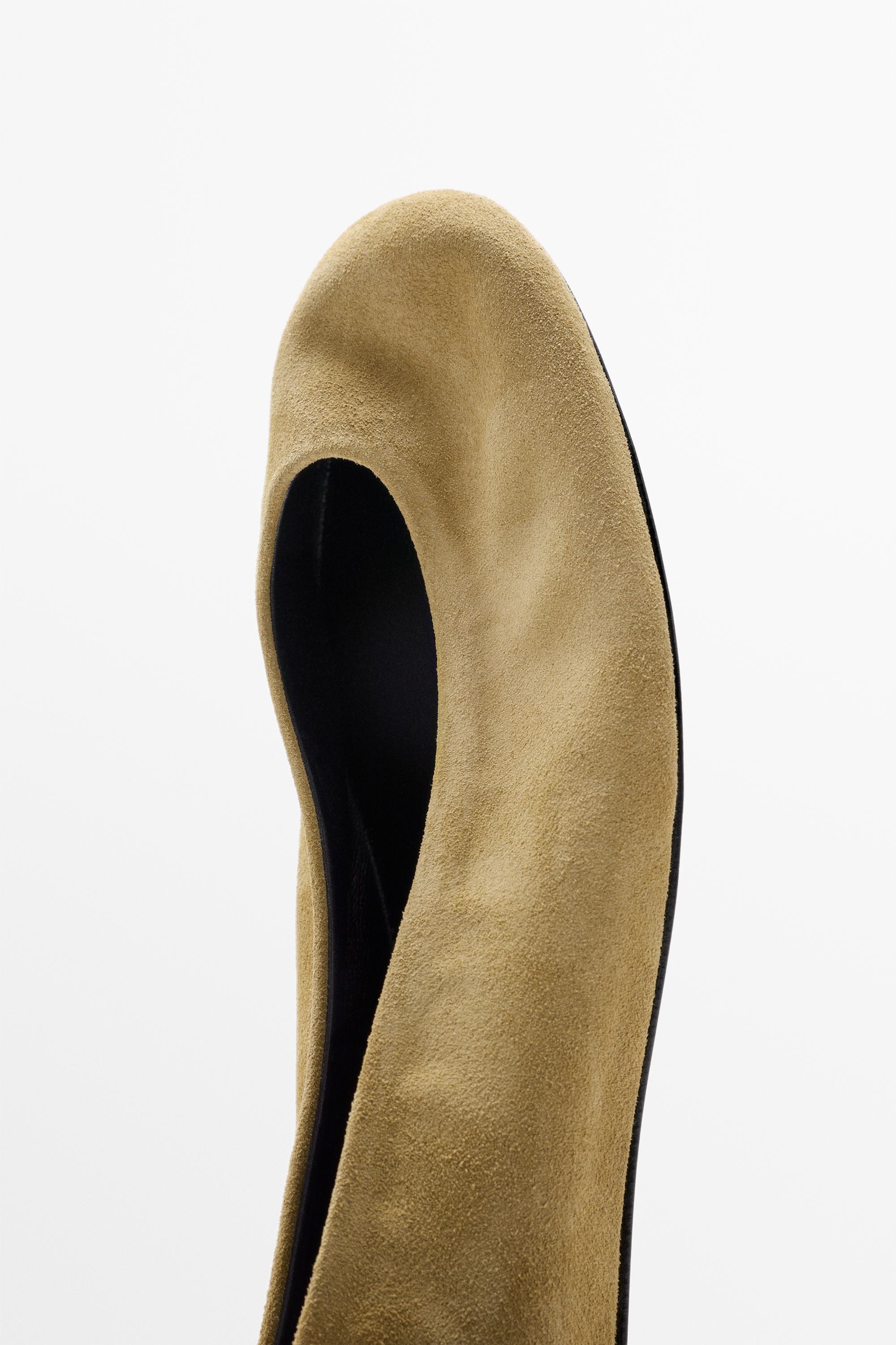 Split leather ballet flats — MUSTARD