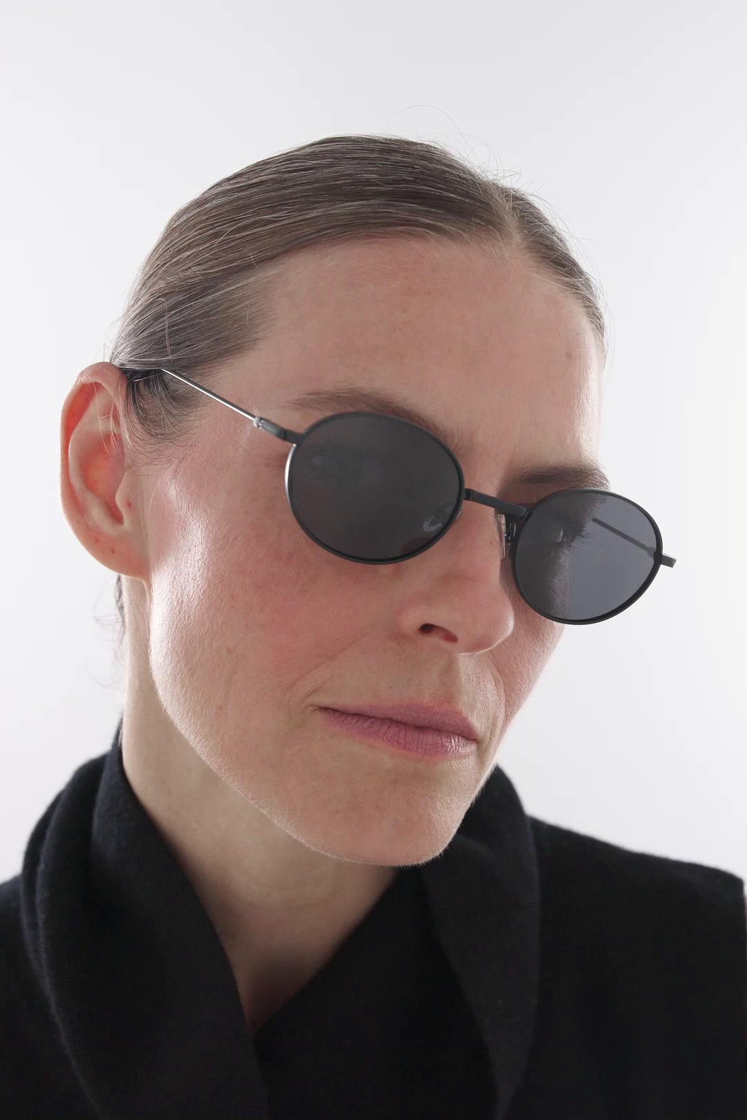 Metal sunglasses
