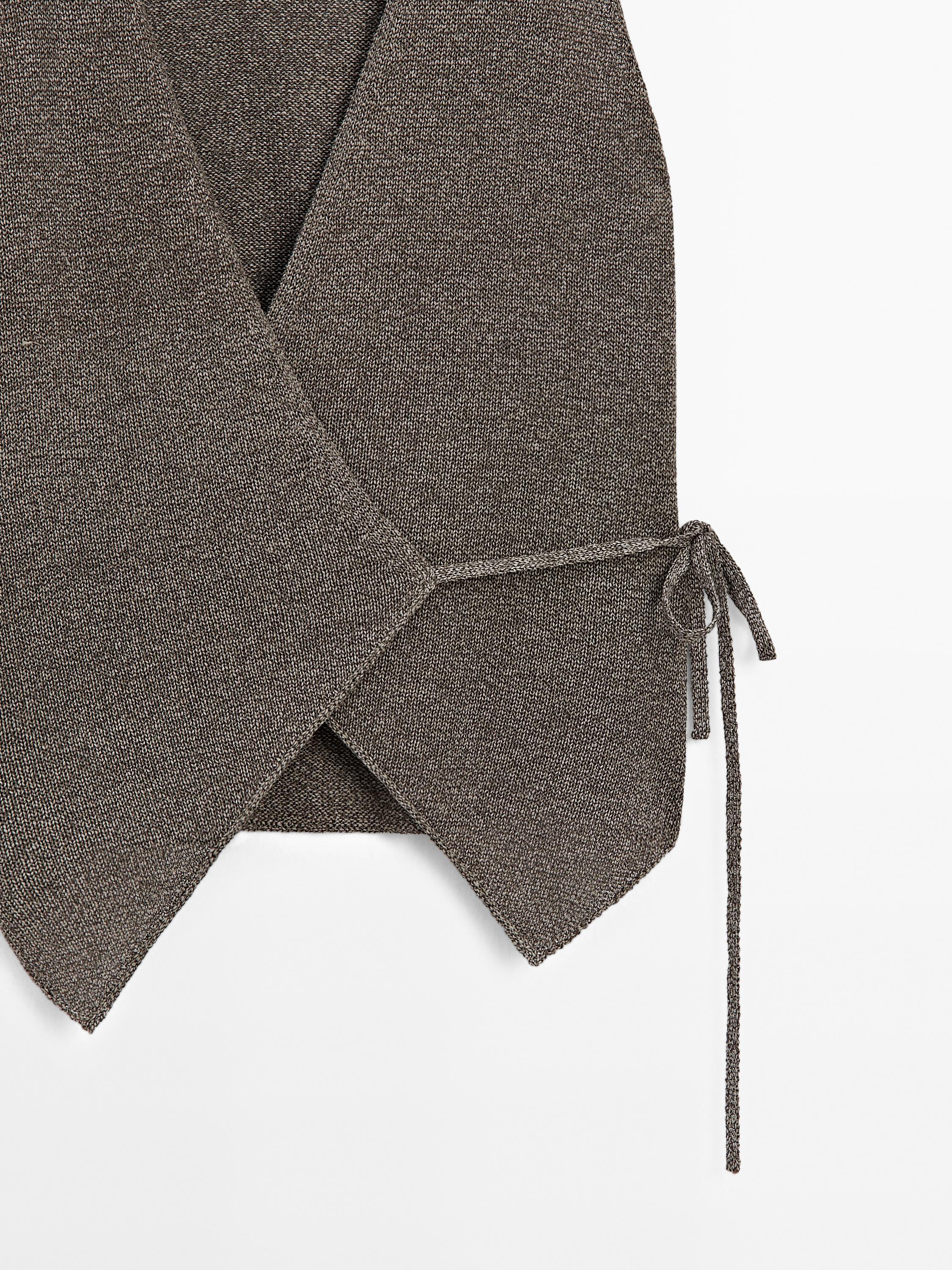 Mouliné knit crossover vest