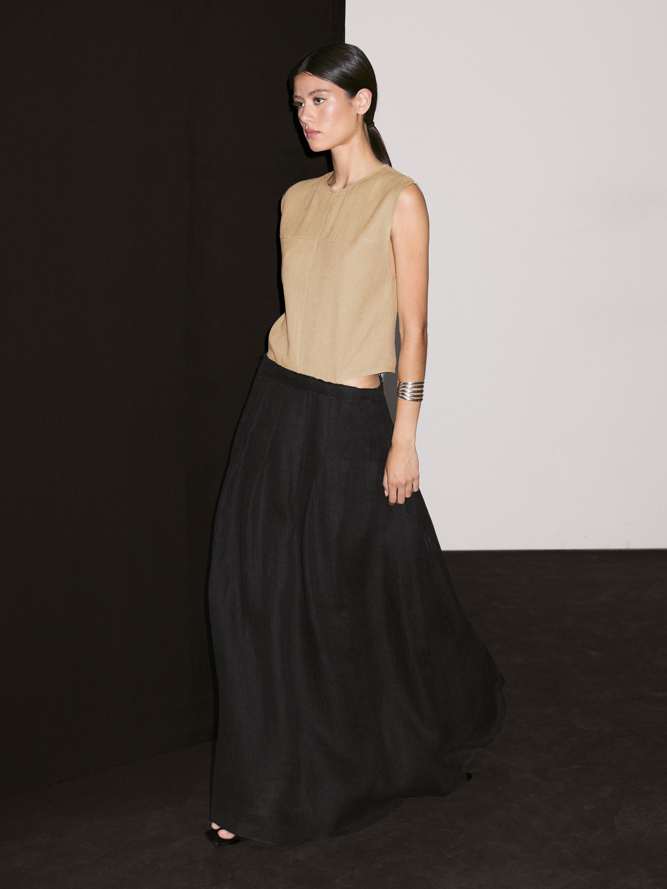 Robe longue bi-matière fendue sur les côtés
