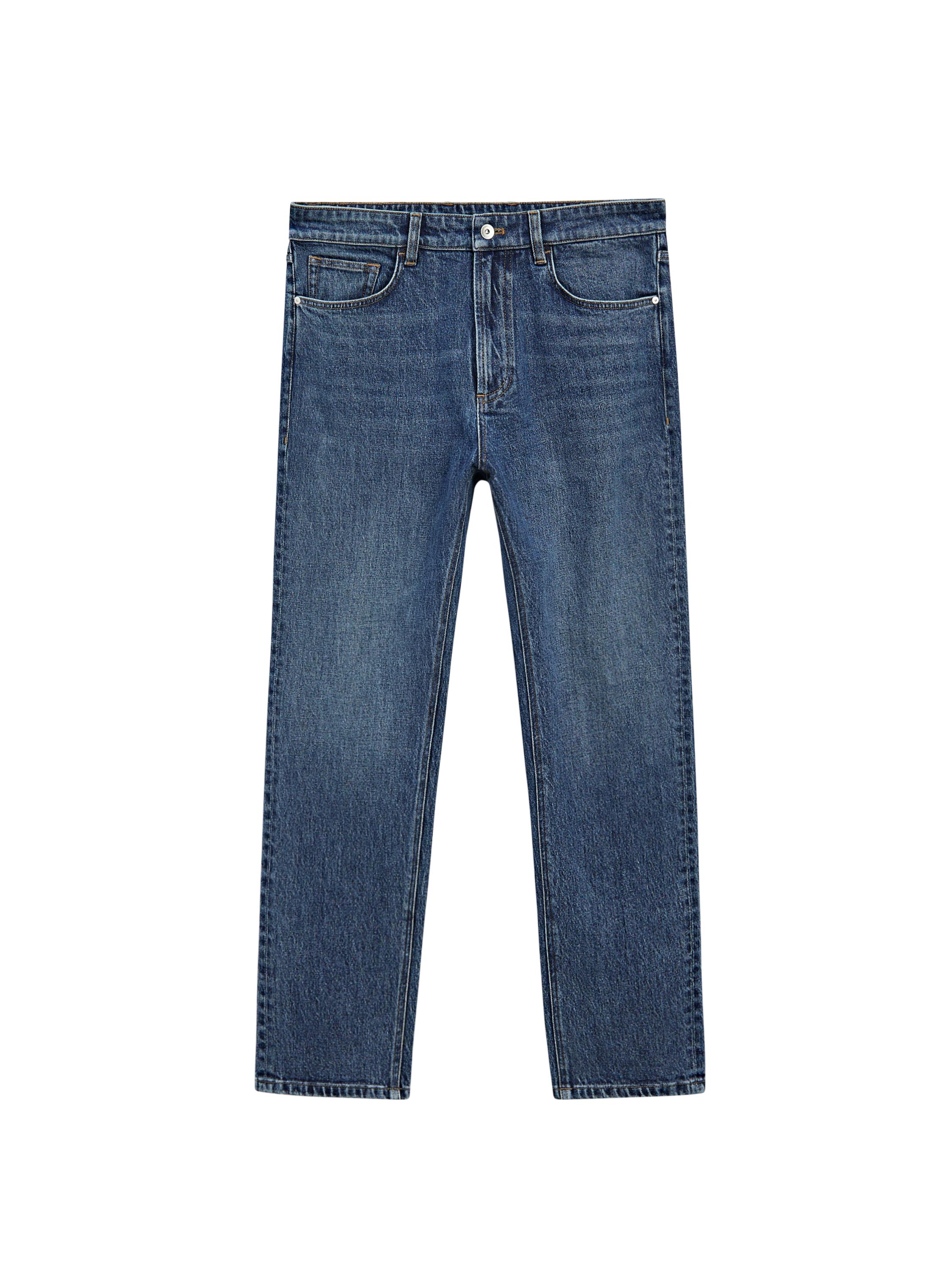 Tapered fit jeans