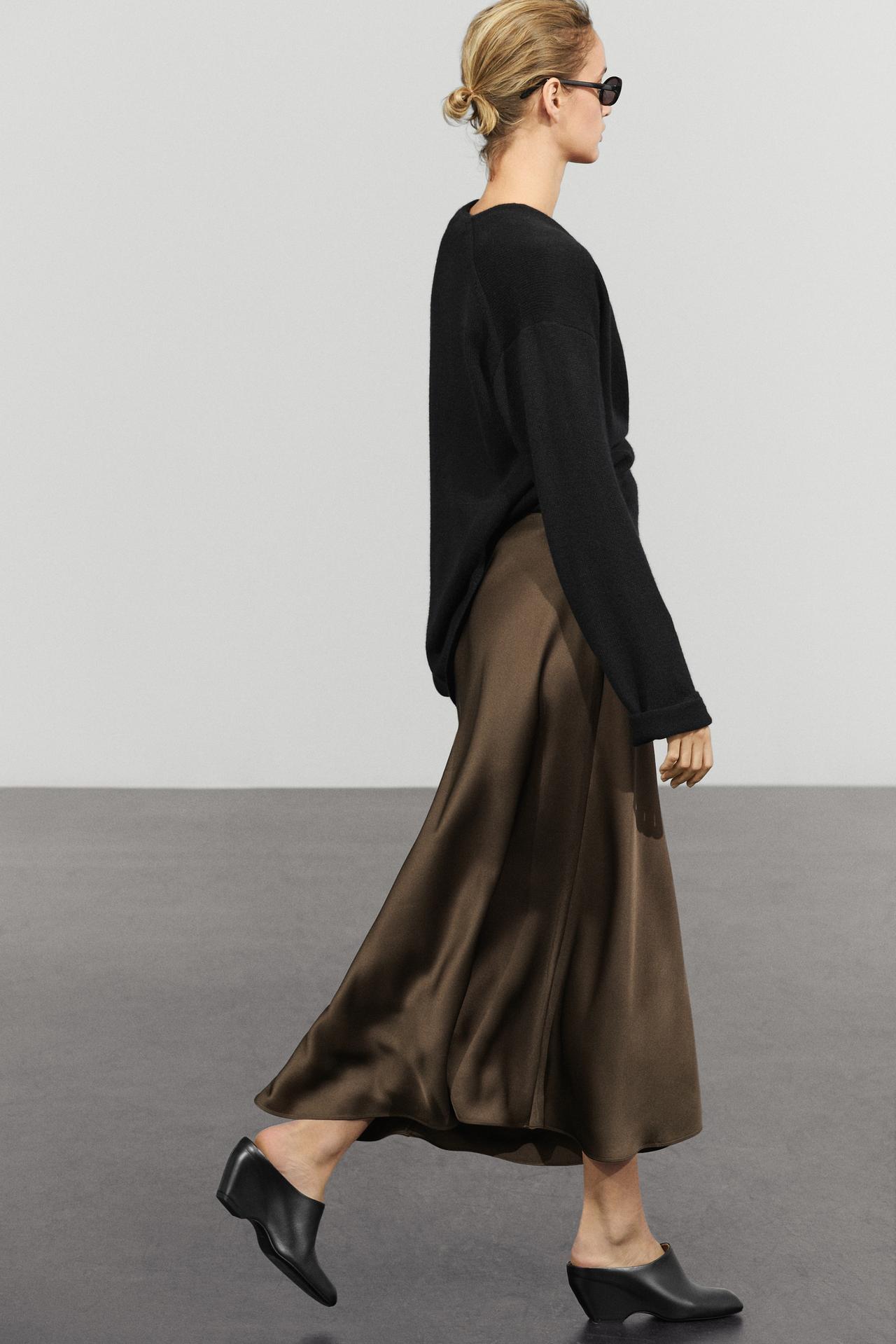 Flowing satin skirt — BROWN