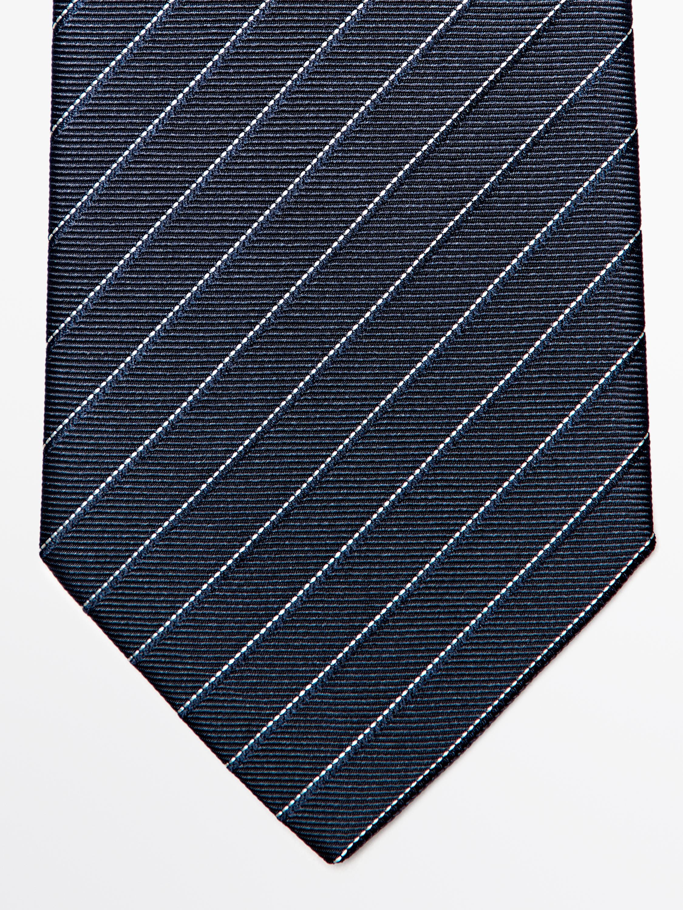 100% silk striped tie