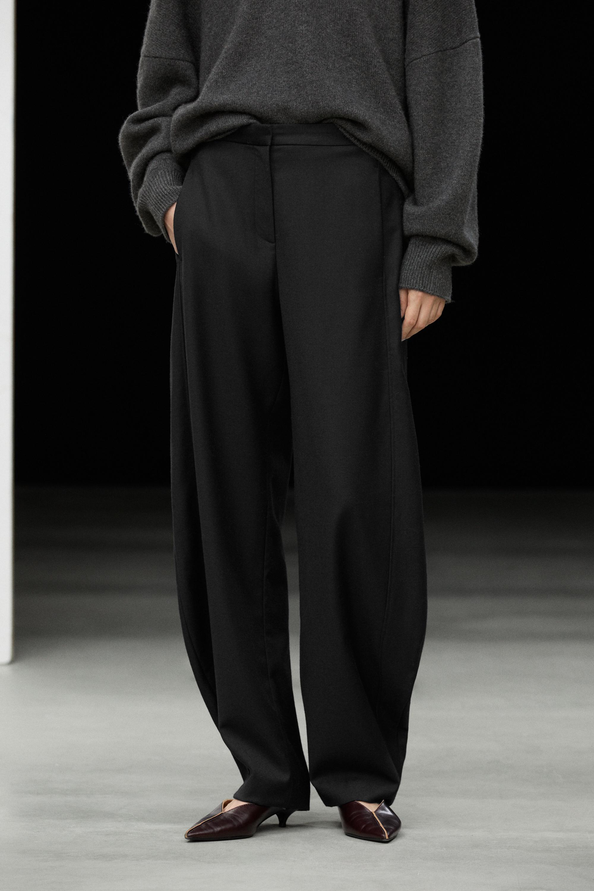 Flannel barrel fit pants · Black · Trousers | Massimo Dutti