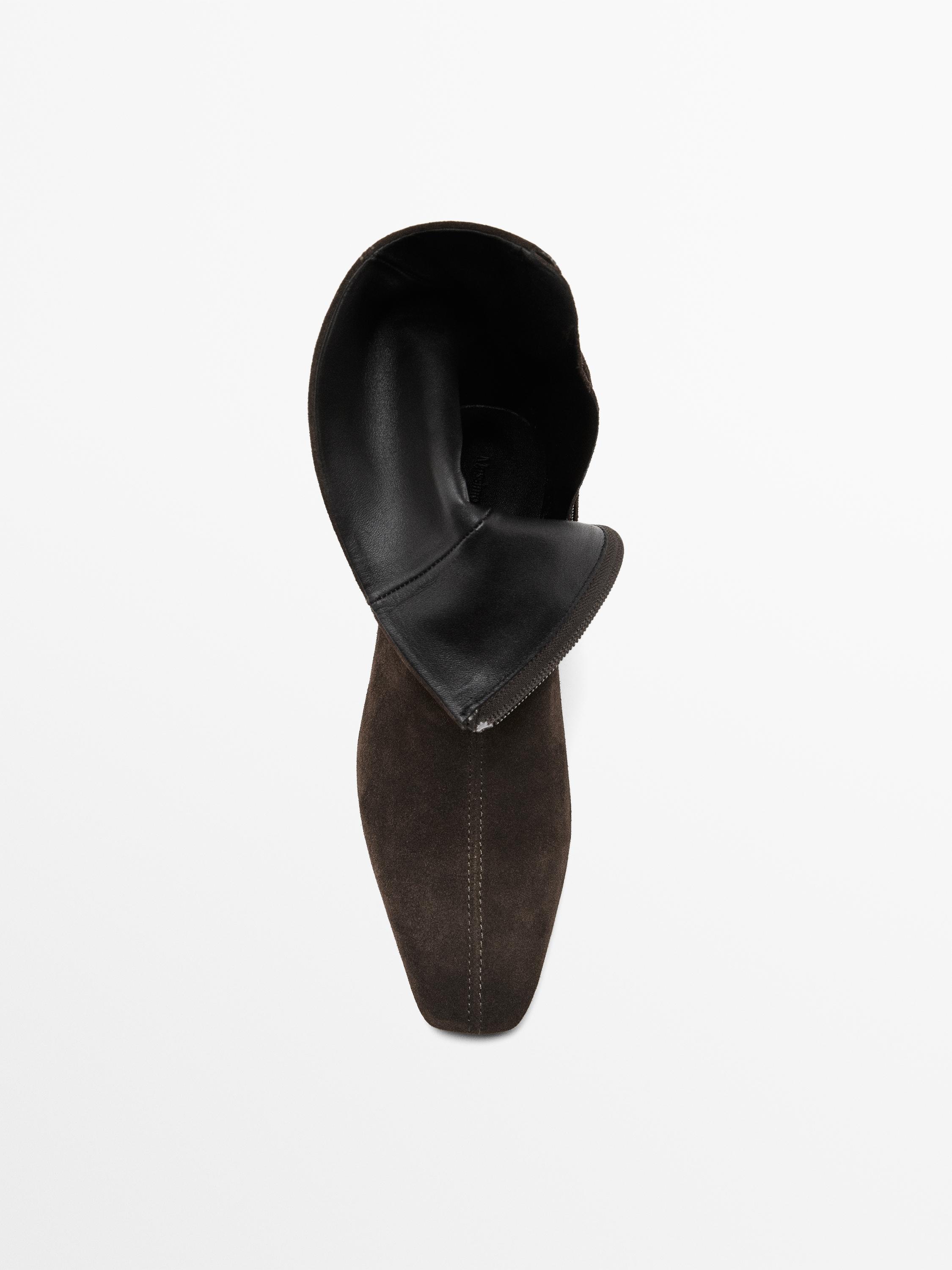 Wedge heeled ankle boots — BROWN