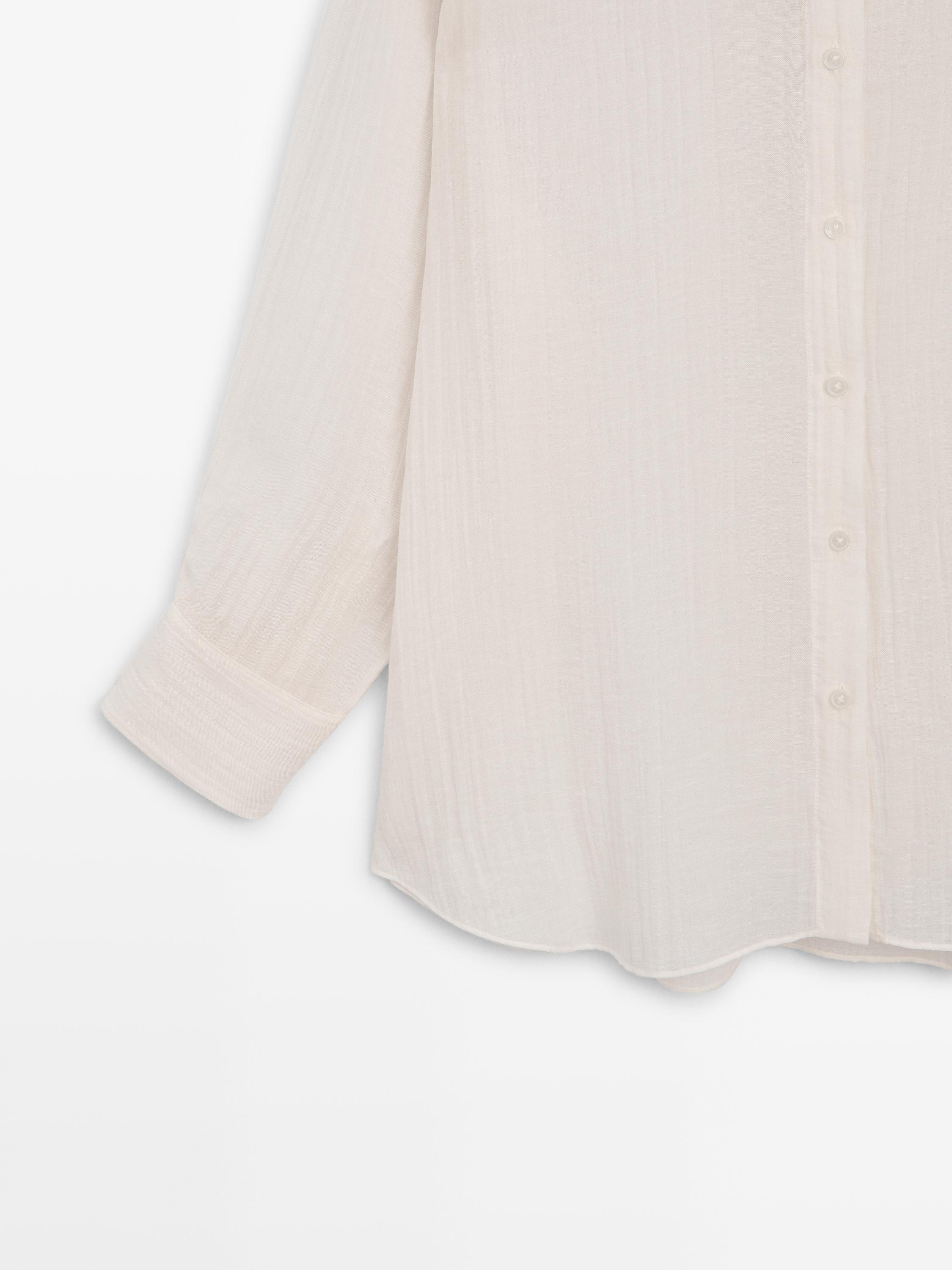 Flowing shirt with pleated detail — IVORY