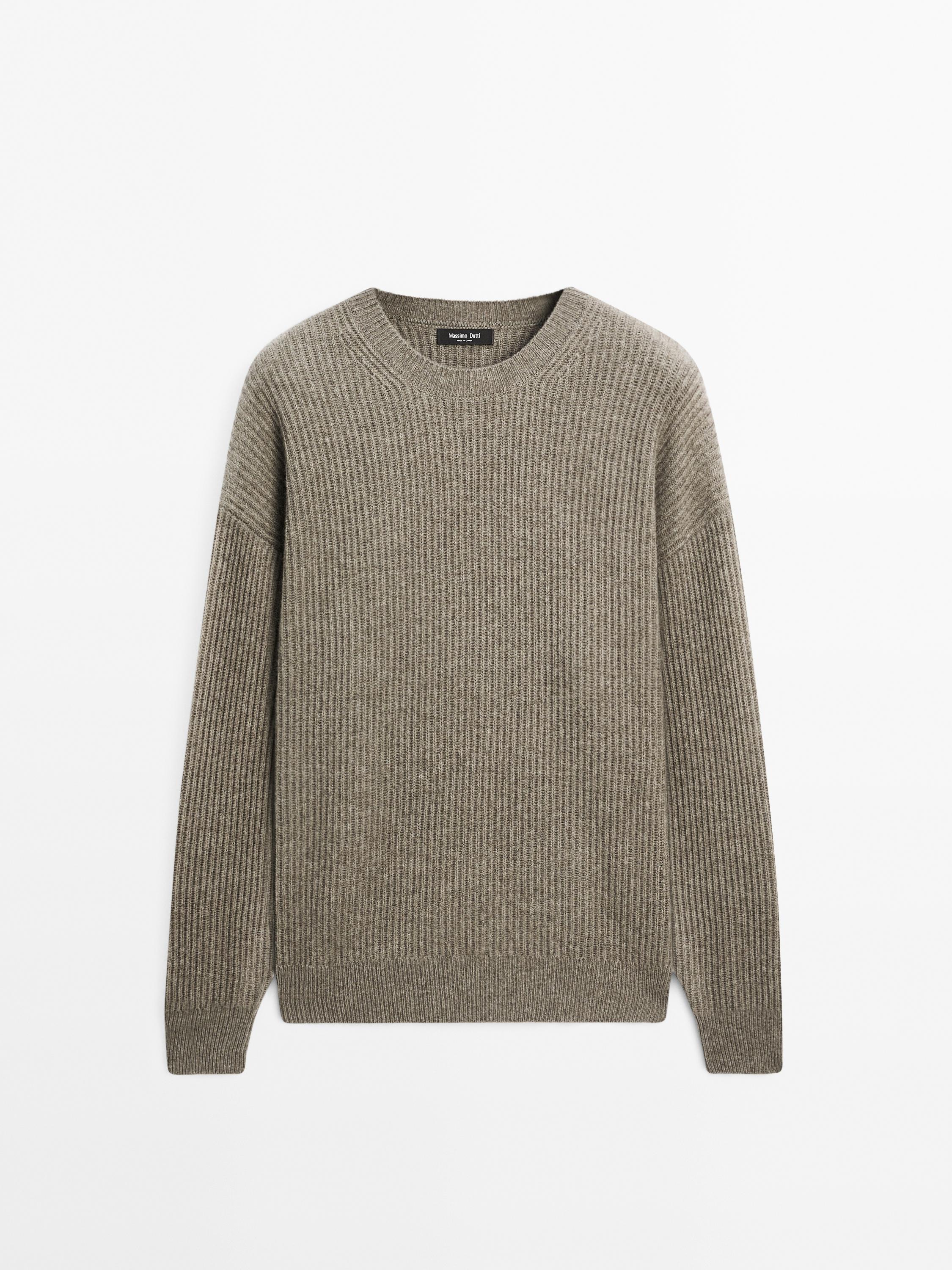 100% cashmere ribbed knit sweater